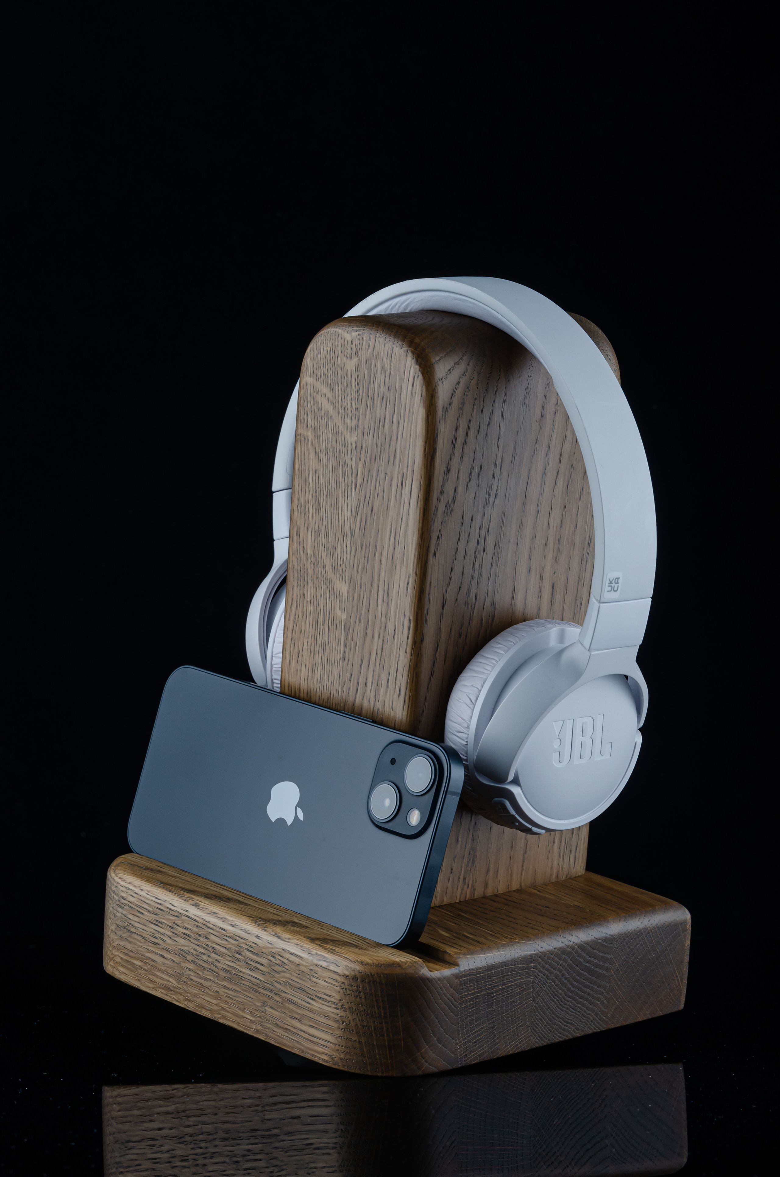 ПОДСТАВКИ ПОД НАУШНИКИ. Раптовый Александр Предметный и рекламный фотограф в Москве