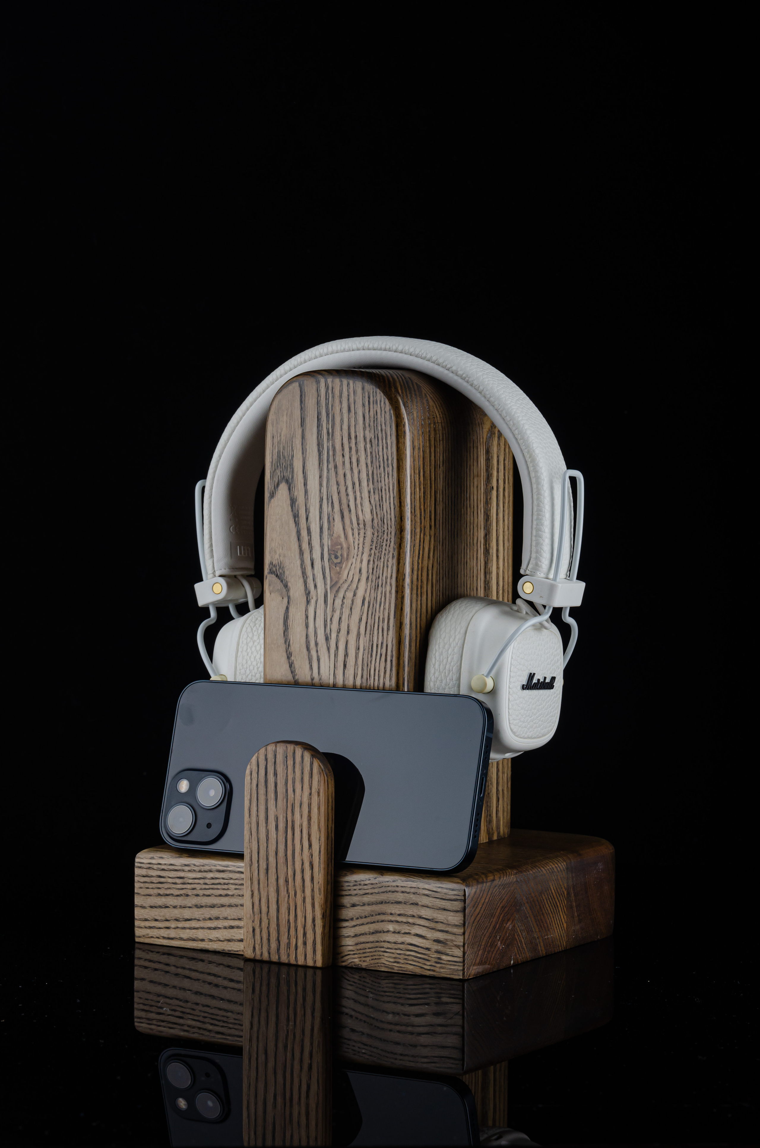 ПОДСТАВКИ ПОД НАУШНИКИ. Раптовый Александр Предметный и рекламный фотограф в Москве