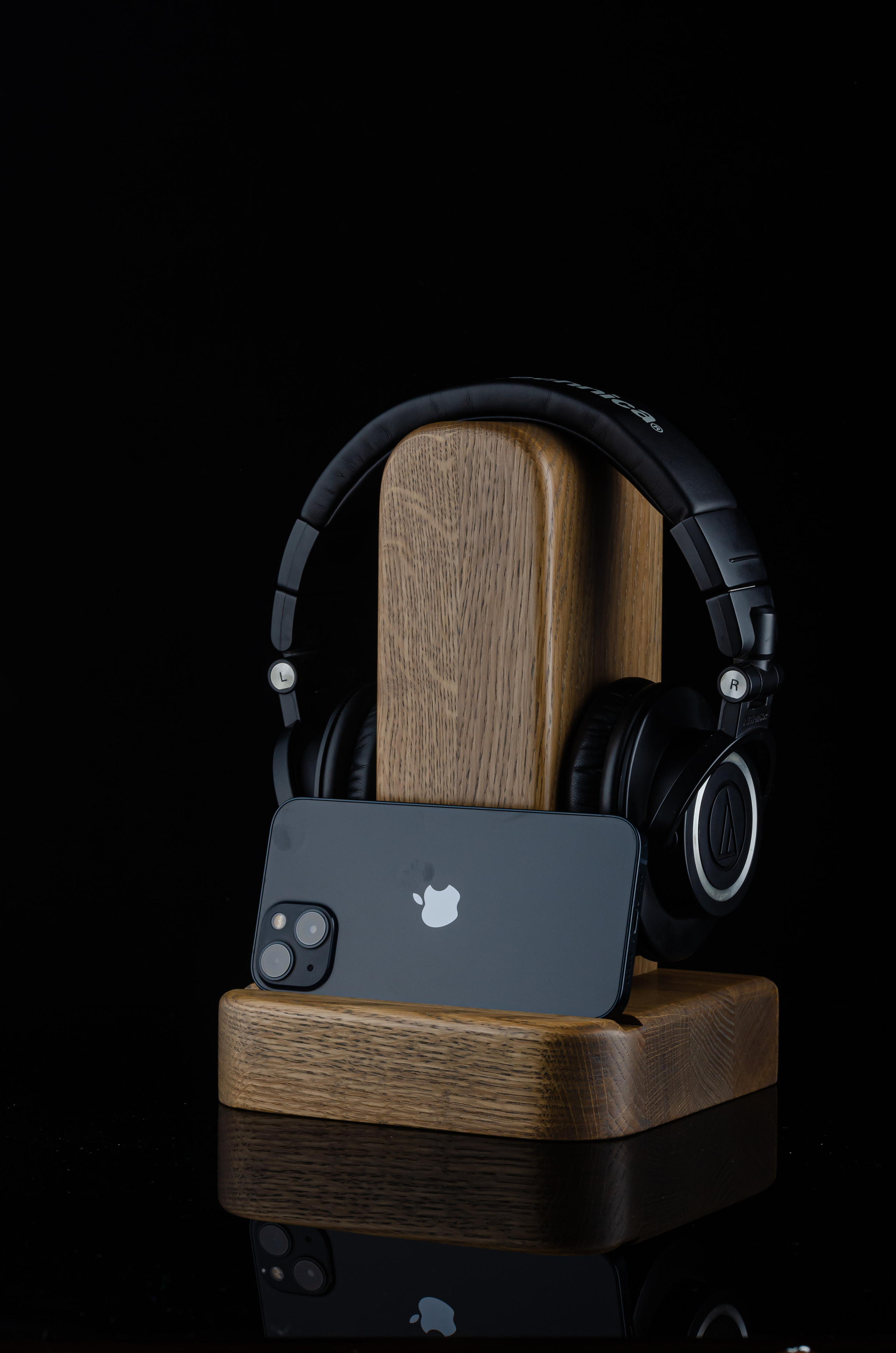 ПОДСТАВКИ ПОД НАУШНИКИ. Раптовый Александр Предметный и рекламный фотограф в Москве