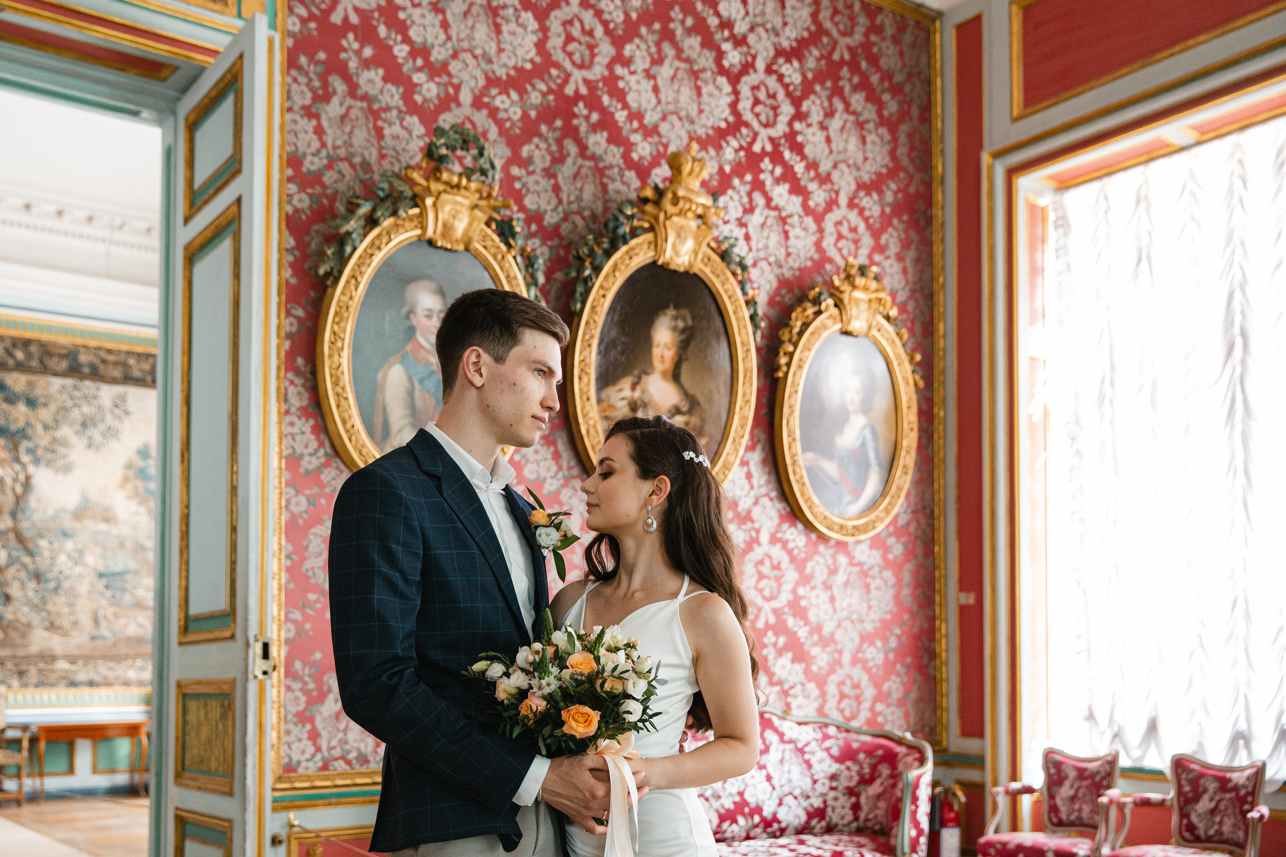 Свадебная фотосессия в усадьбе Кусково. Фотограф и видеограф Анна Домашенко