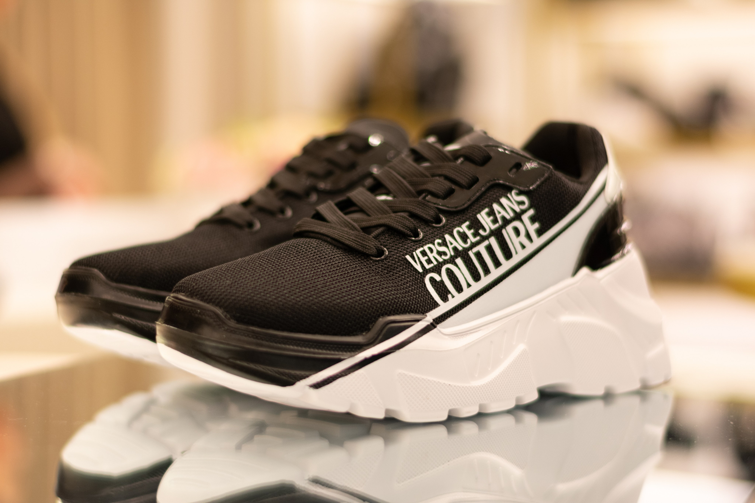 Для организаций. Предметная фотосессия для обувного магазина Capsula. Фотограф/видеограф Богдан Голованов