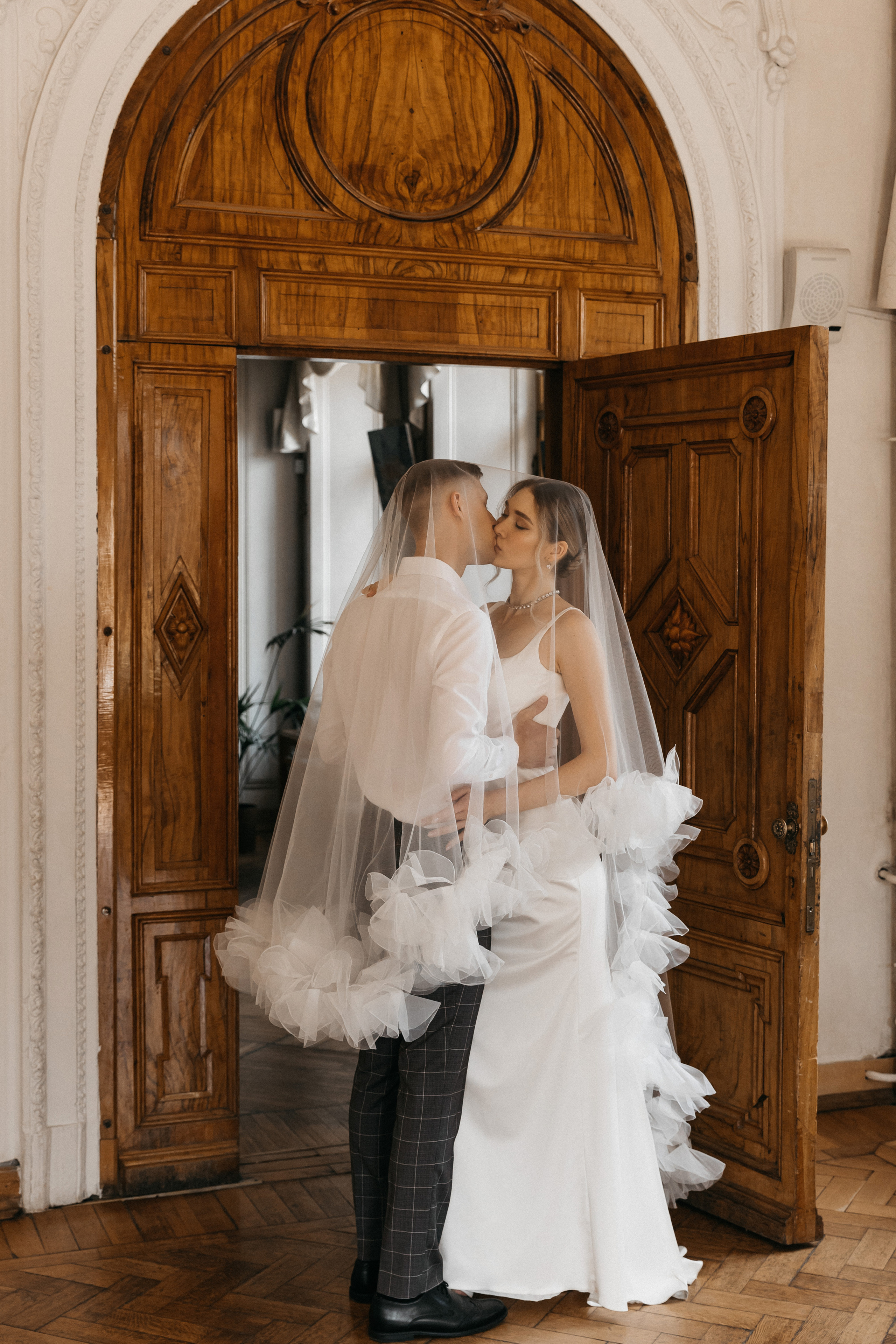 Библиотека Лена и Владимир. Свадебный и семейный фотограф в Москве Холда Тати