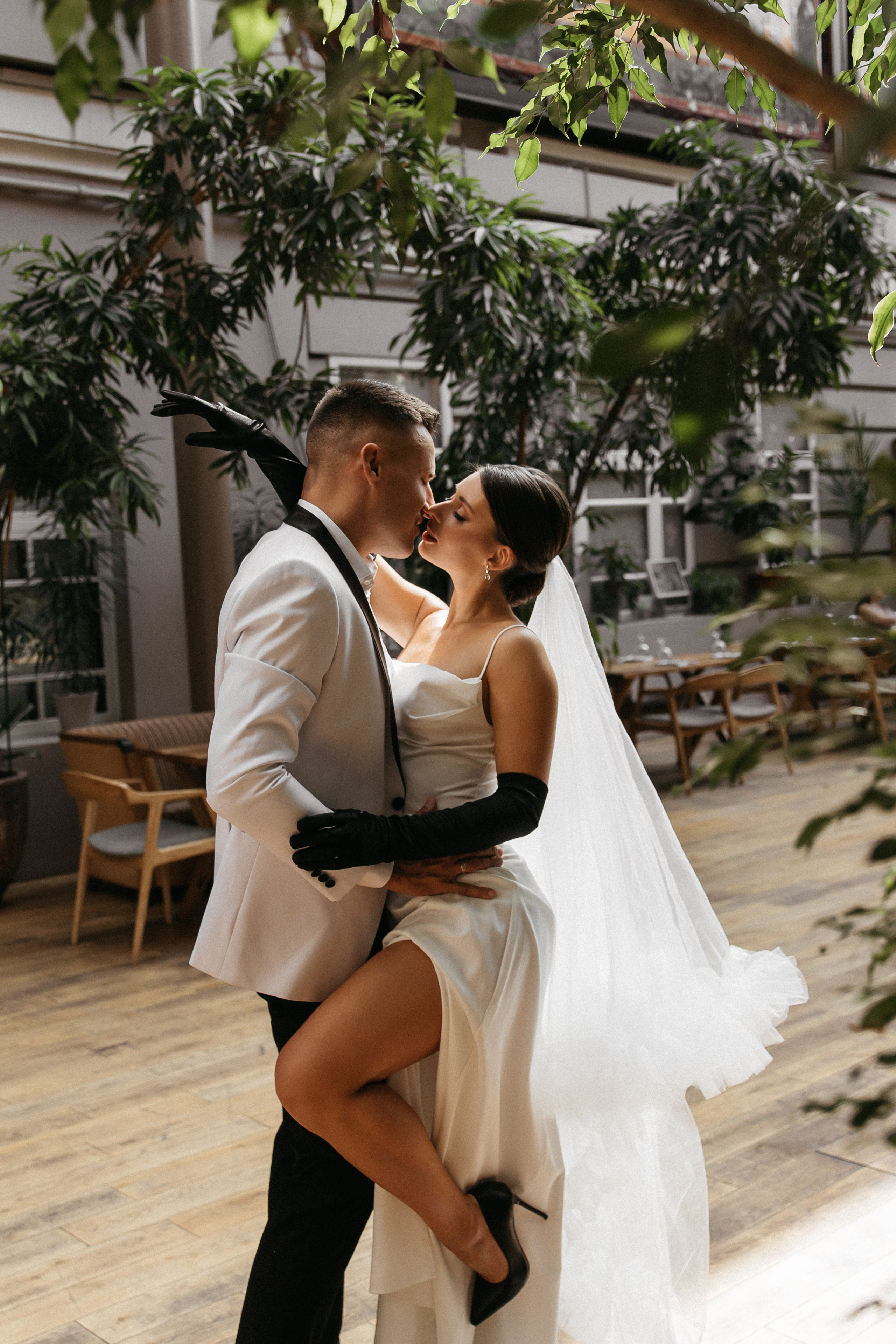 Стильный свадебный фотограф Москва ресторан Bagebi 