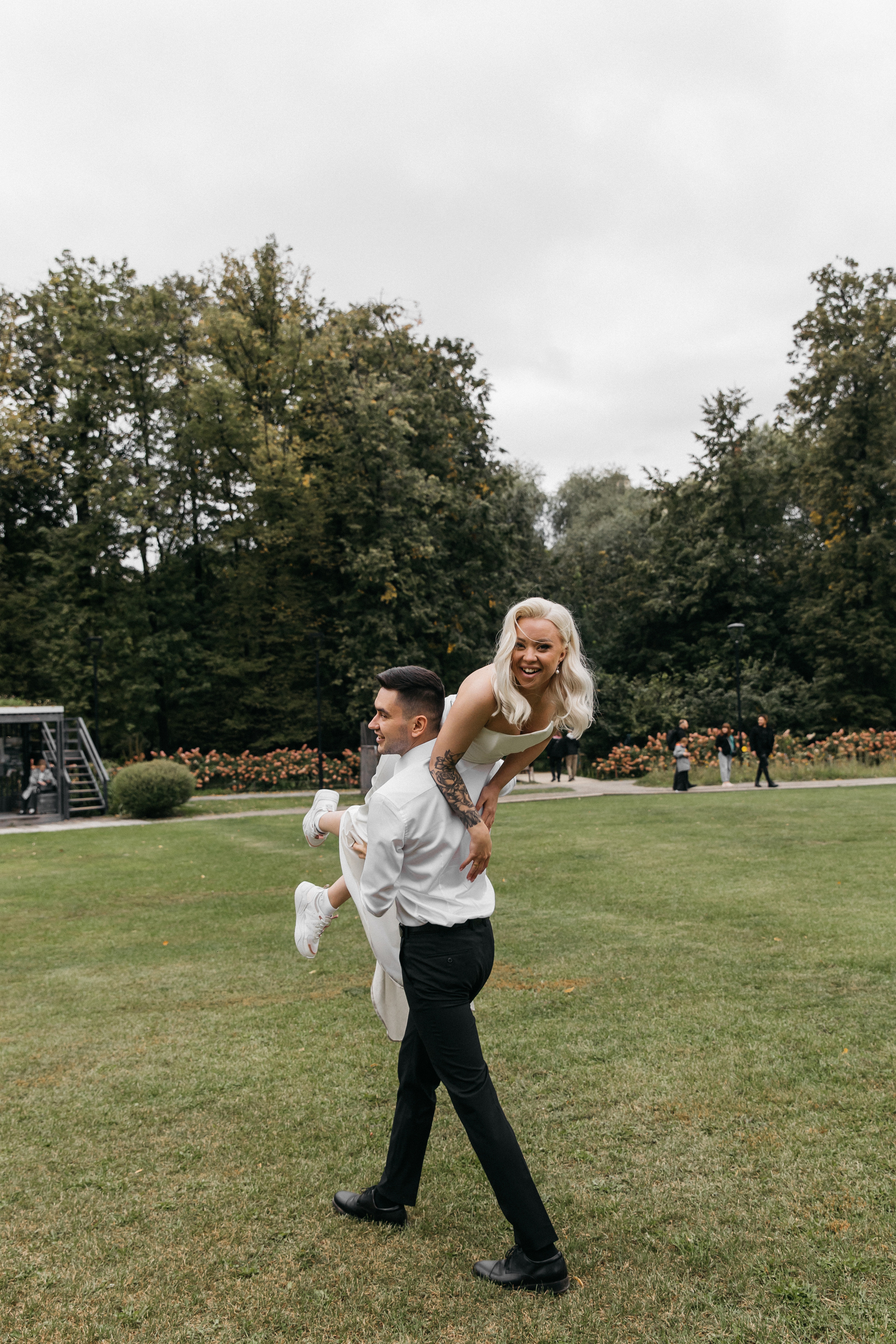 Роспись Birds Оранжерея Проспект Мира Мария и Алексей. Свадебный и семейный фотограф в Москве Холда Тати