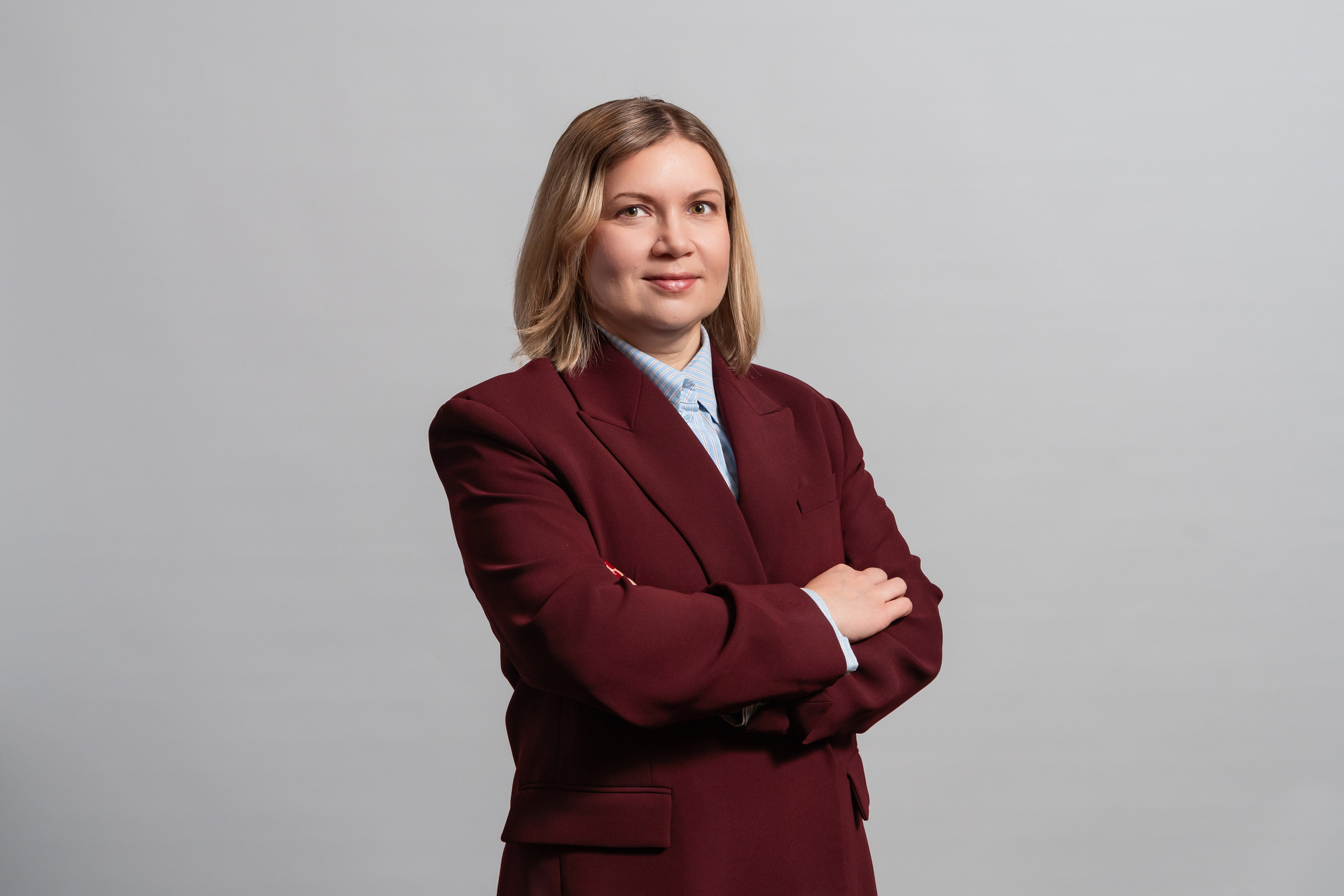 Корпоративные портреты сотрудников. Свадебный и семейный фотограф в Омске Белозерова Александра