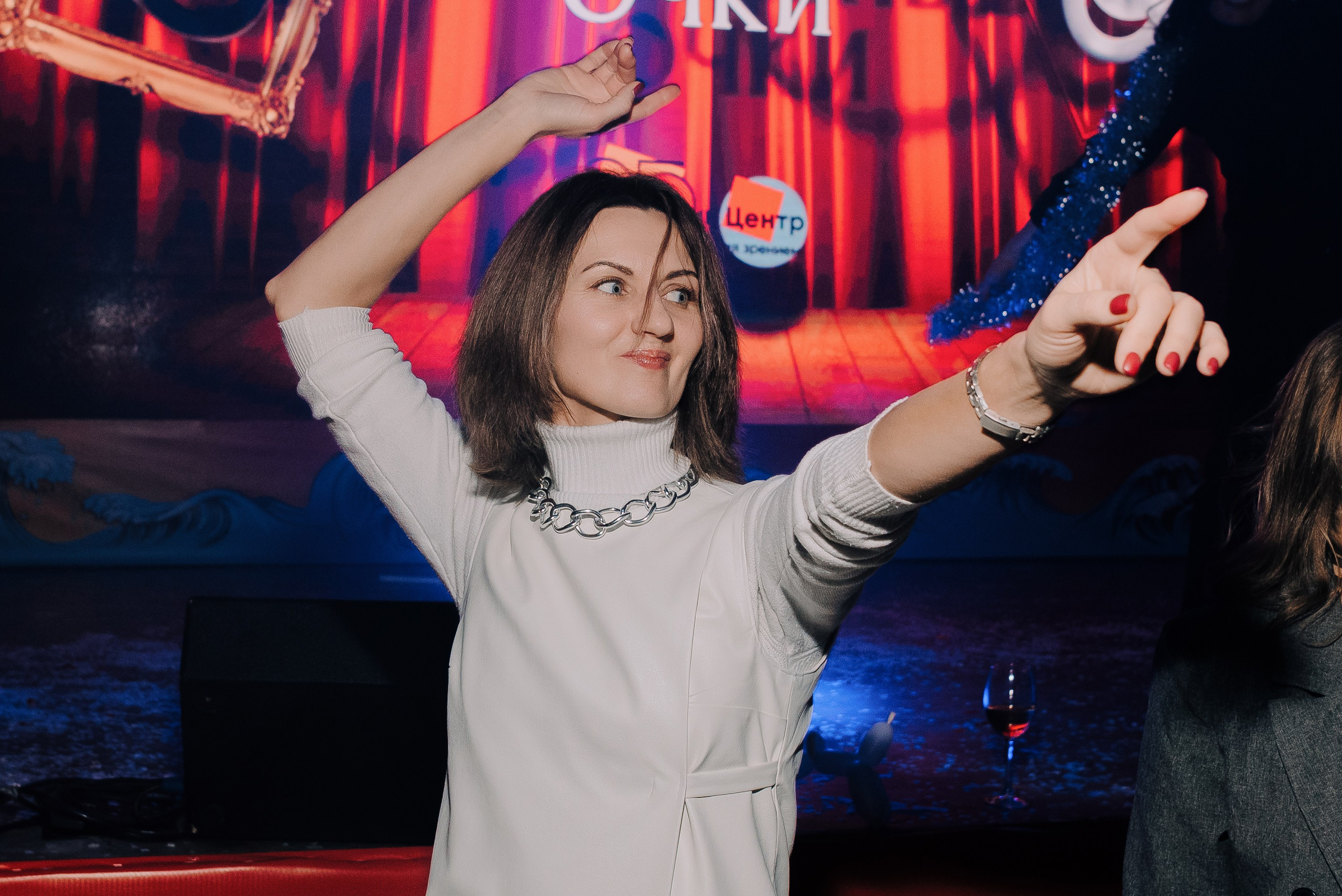 СПЕКТАКЛЬ «ВОЛШЕБНЫЕ ОЧКИ» ОПТИК-ЦЕНТР. Репортажный фотограф Зуев Роман г. Челябинск