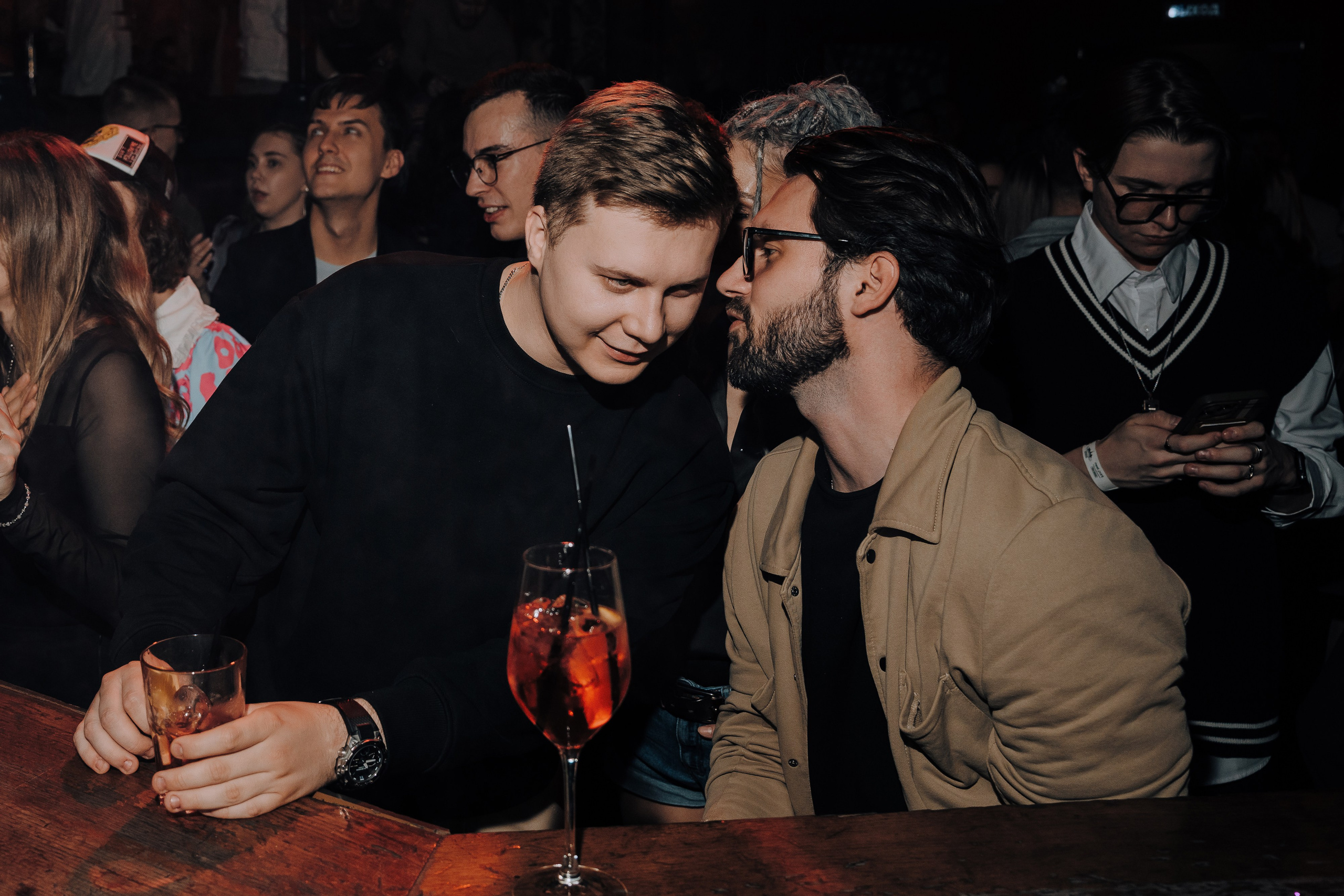 20 ЛЕТ МЕГАПОЛИС ЧЕЛЯБИНСК ХЕДЛАЙНЕР ЕЛКА. Репортажный фотограф Зуев Роман г. Челябинск