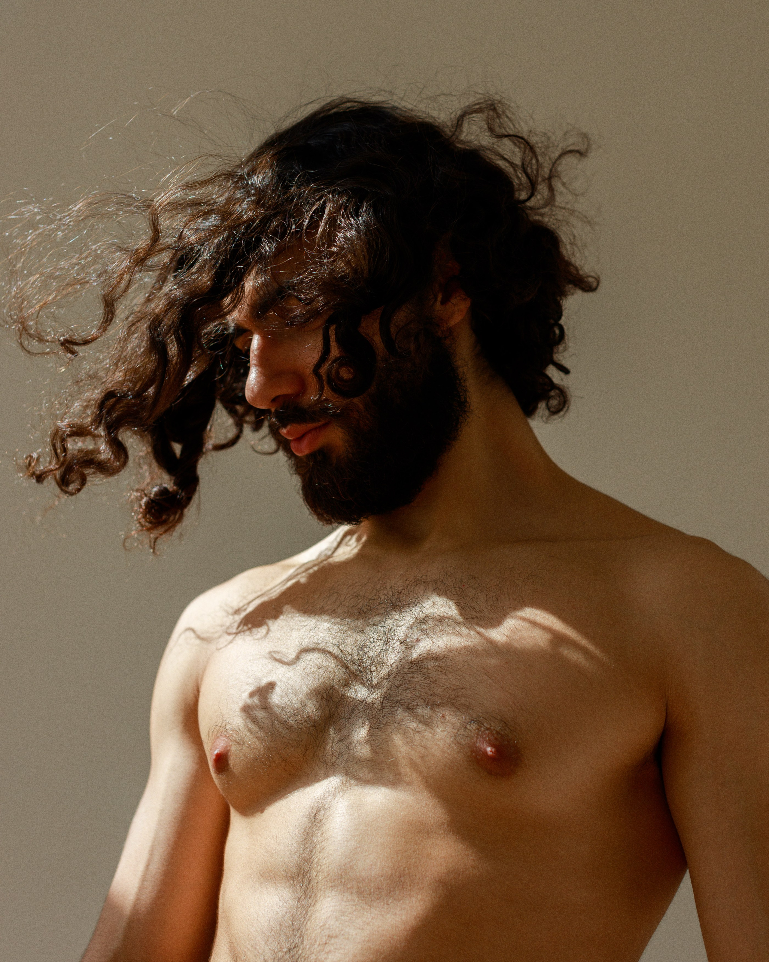 Rustam 2. Игорь Березин — фотограф в Москве. Мужские портреты и коммерческая съёмка