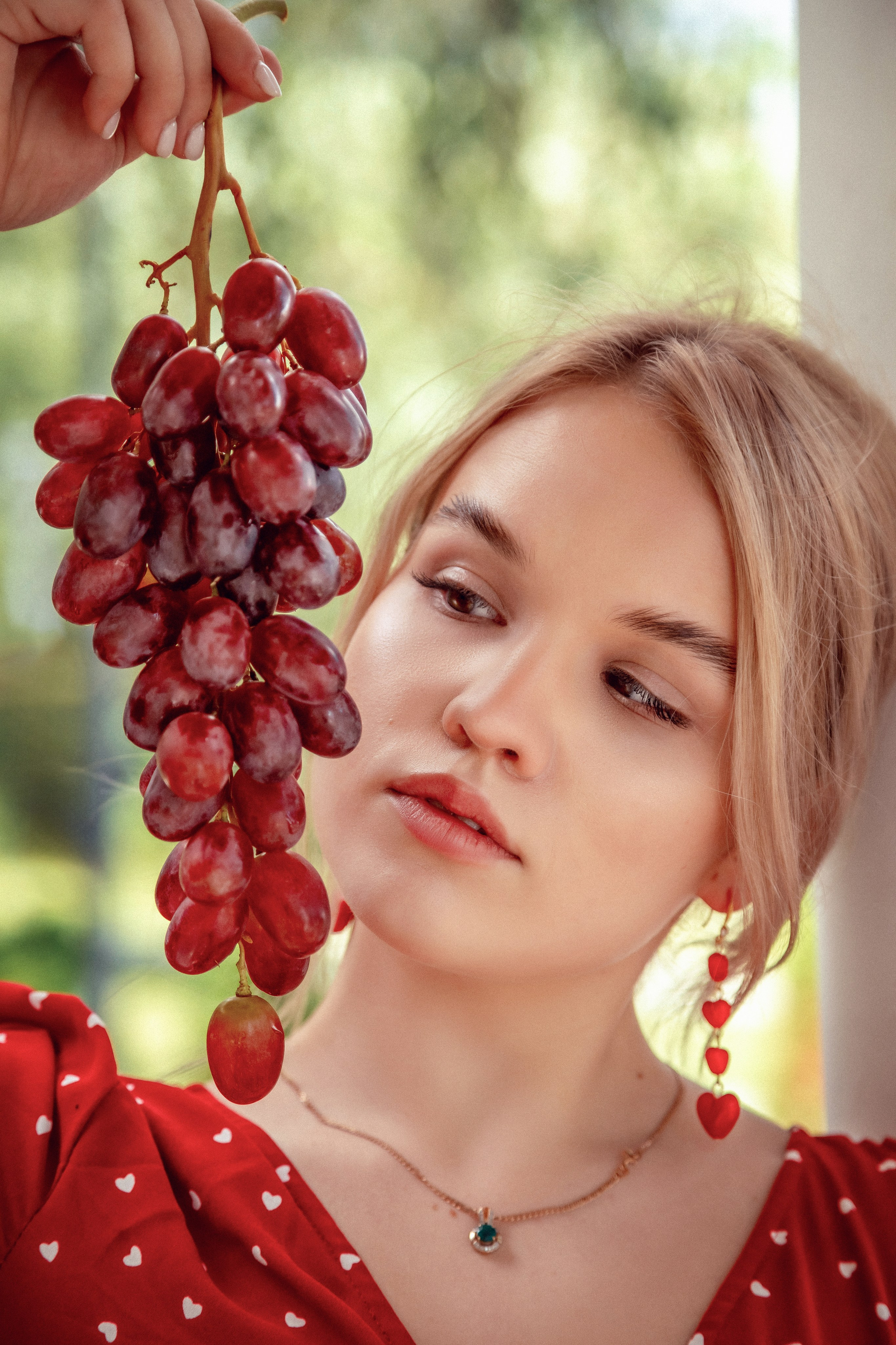 Фотопроект «Девушка с виноградом». Фотограф Алина Лебедь
