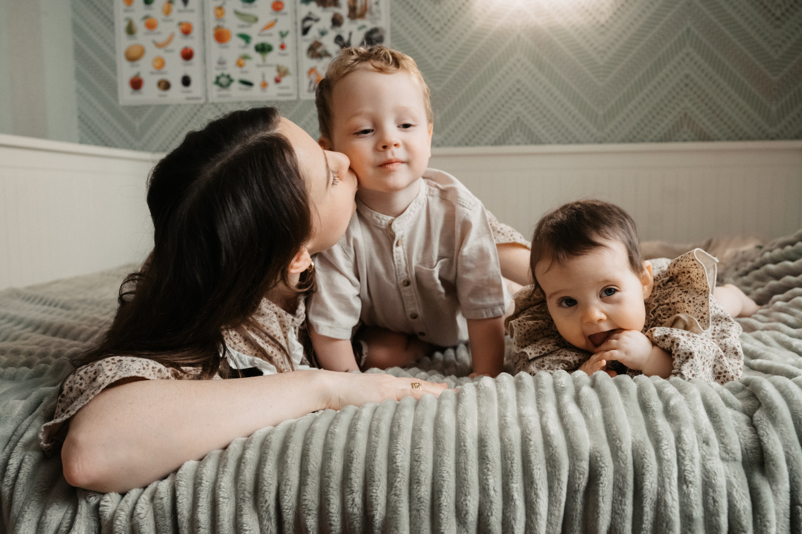 3+1. Фотограф Ким Ангелина