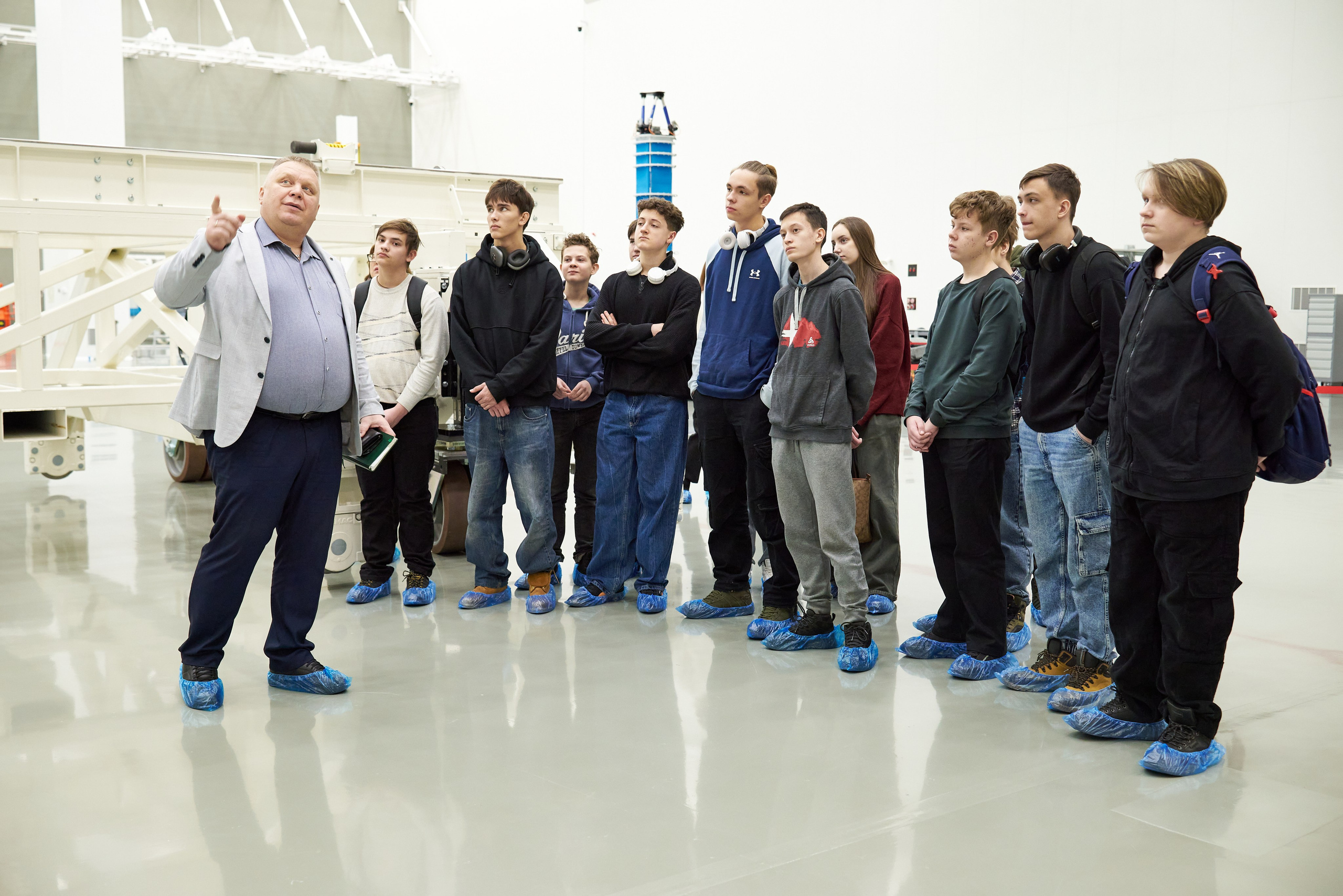 Экскурсия в «Газпром Космические системы». Фотограф Щёлково