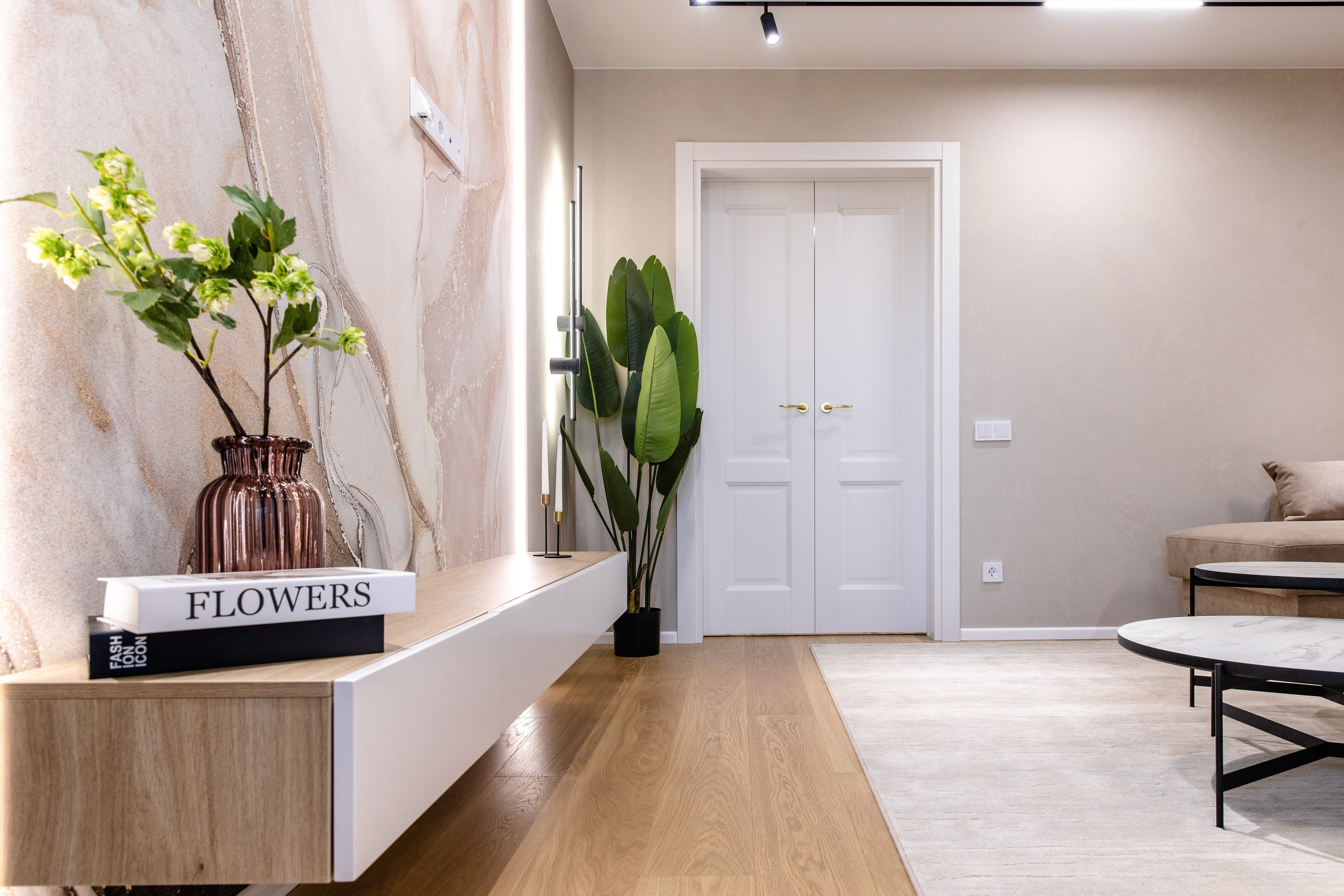 ИНТЕРЬЕРНАЯ СЪЁМКА. Аня Нагайцева фотограф в Томске, семьи, портреты, контент