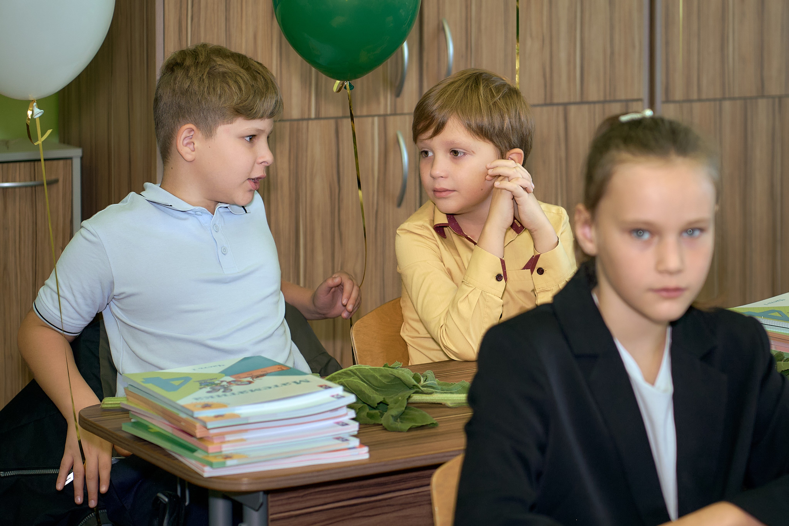 Уже ЧЕТВЕРТЫЙ класс пошел (школа № 3 в Апрелевке). Школьный и семейный фотограф, Одинцово