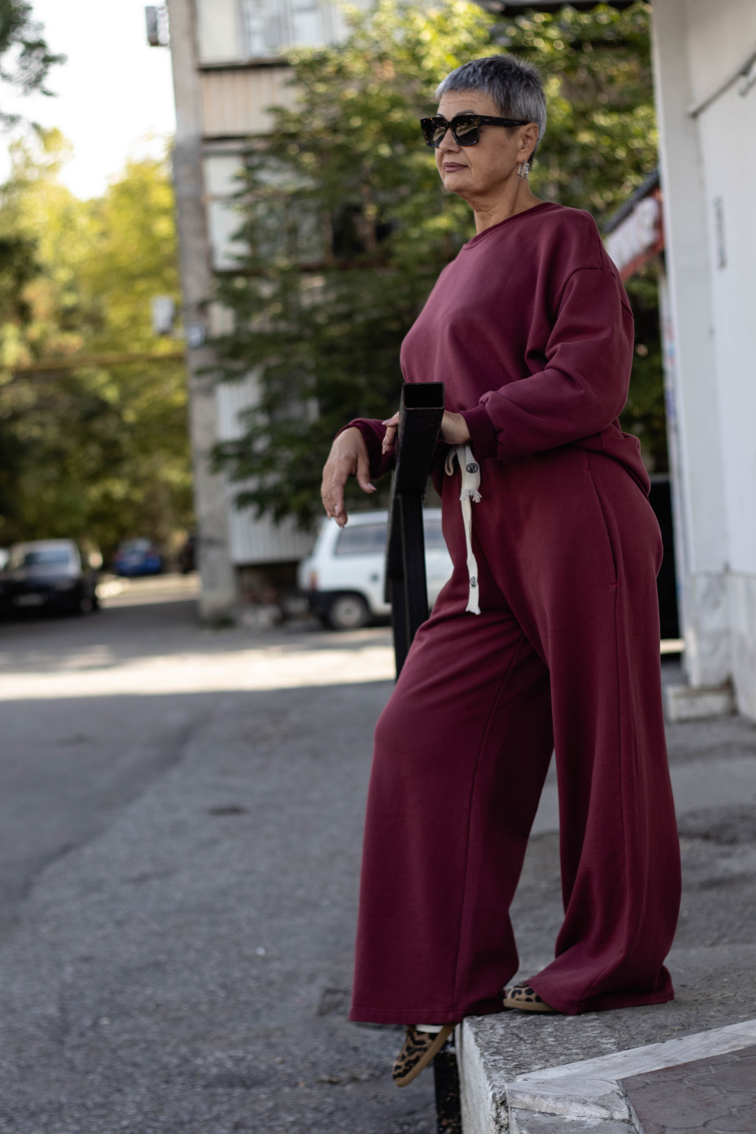 «Она среди улиц: лёгкость и стиль». Уличный фотограф Города N