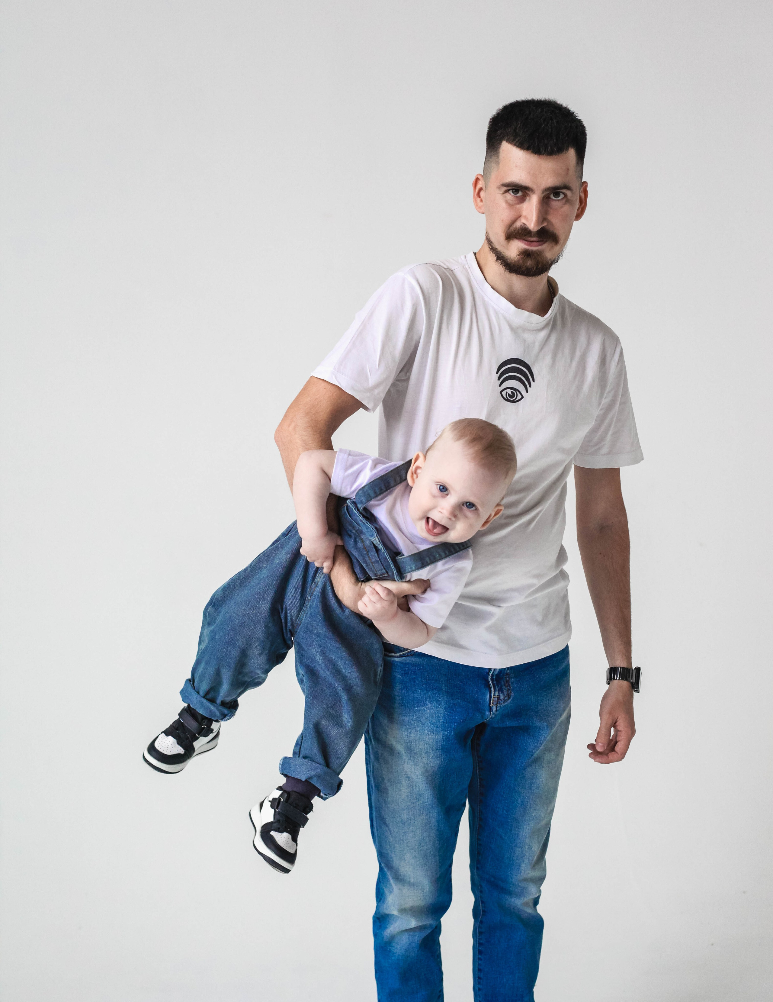 Студия. Уличный фотограф Города N