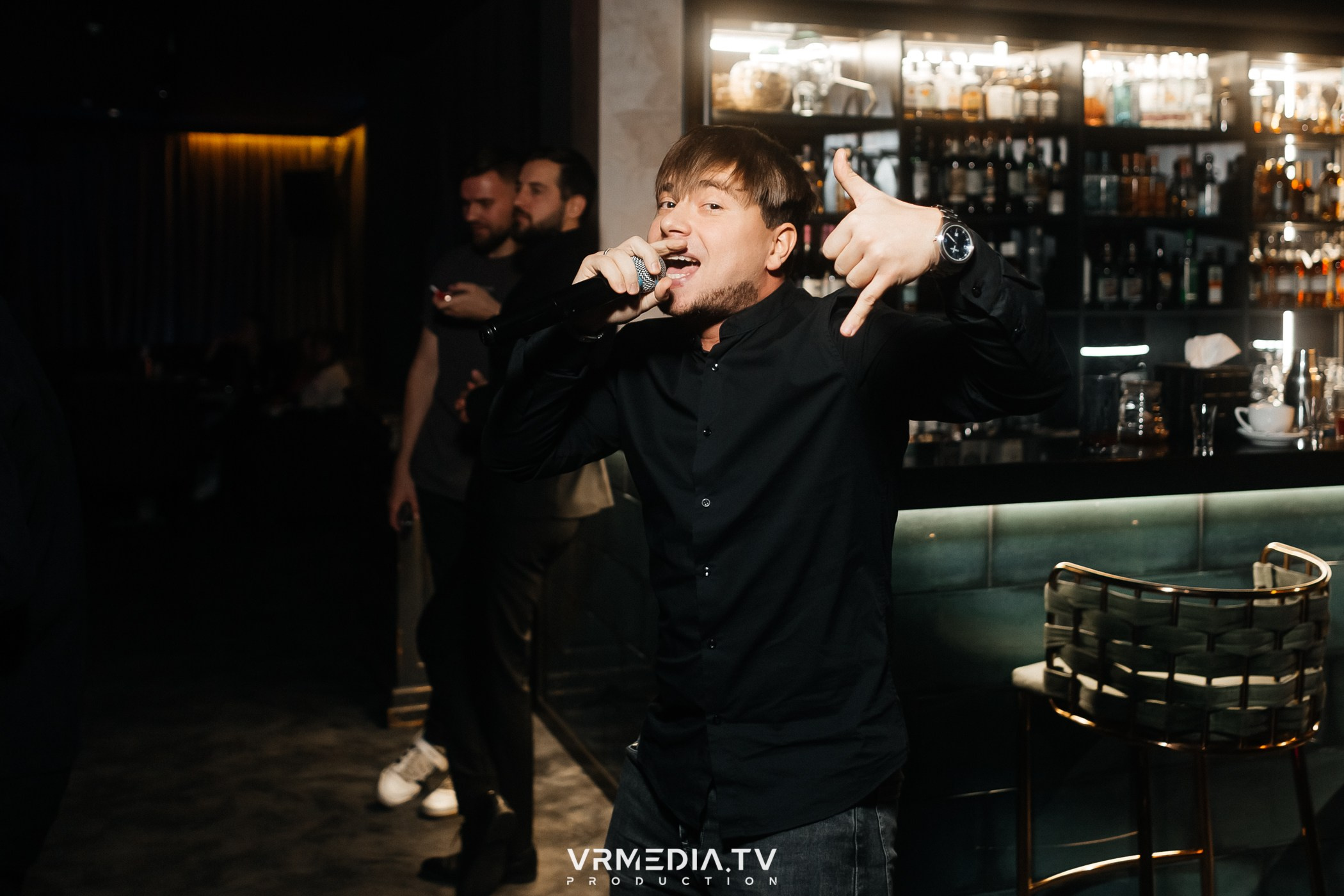 Выходные в караоке-баре «Volna»