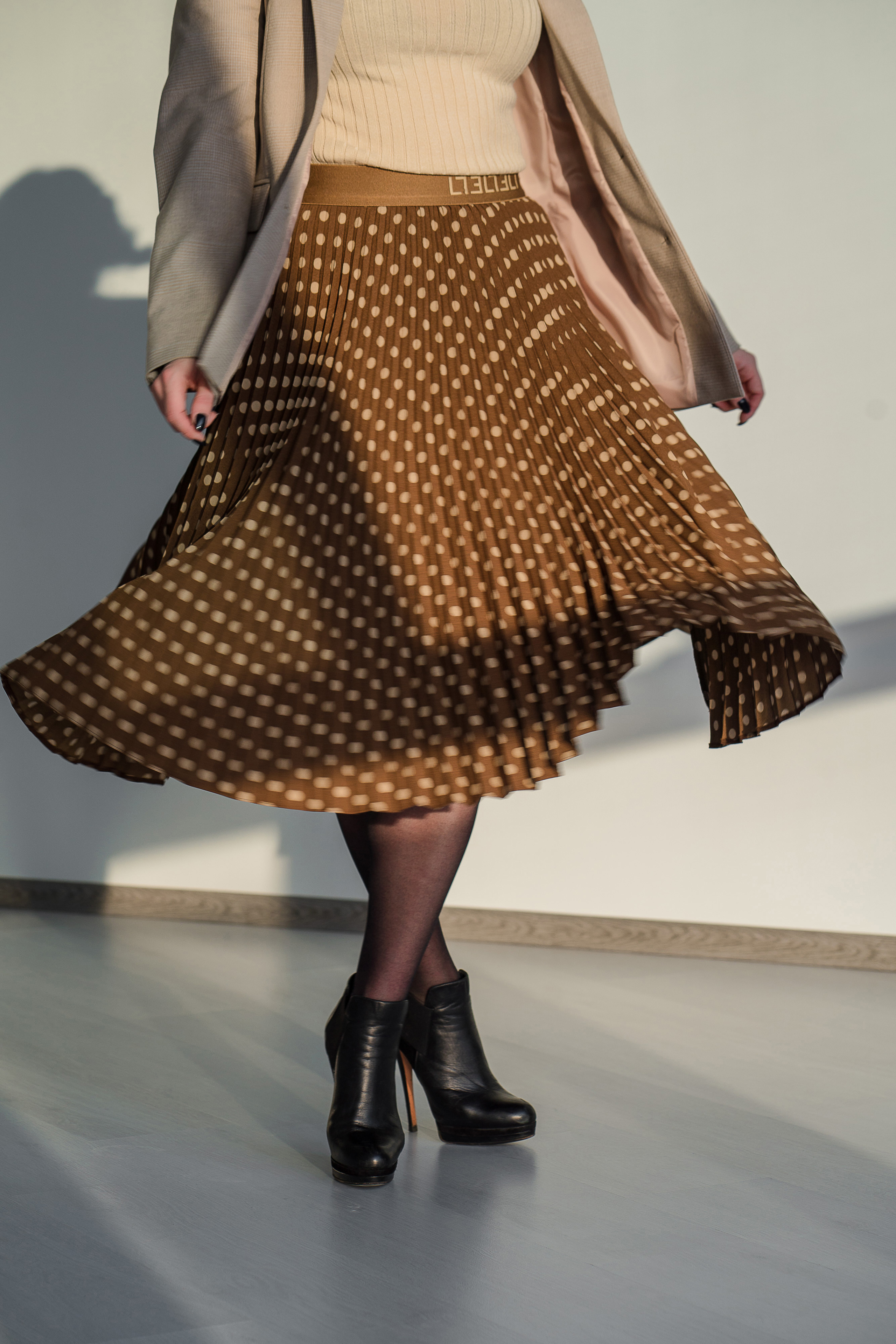 Фотосессия для каталога одежды магазина Elis (г. Щелково)