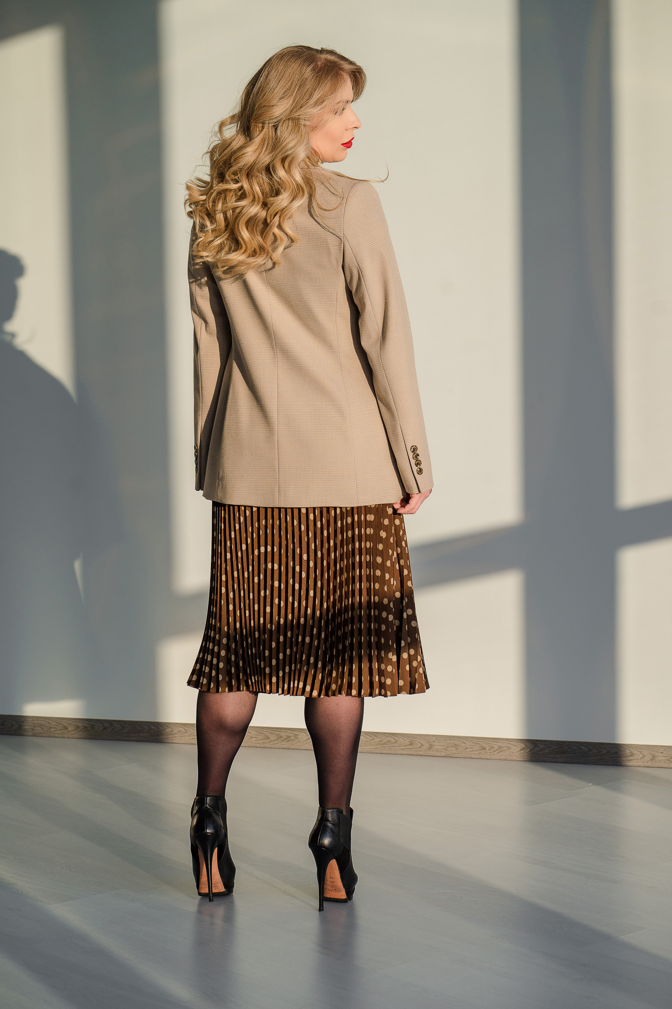 Фотосессия для каталога одежды магазина Elis (г. Щелково)