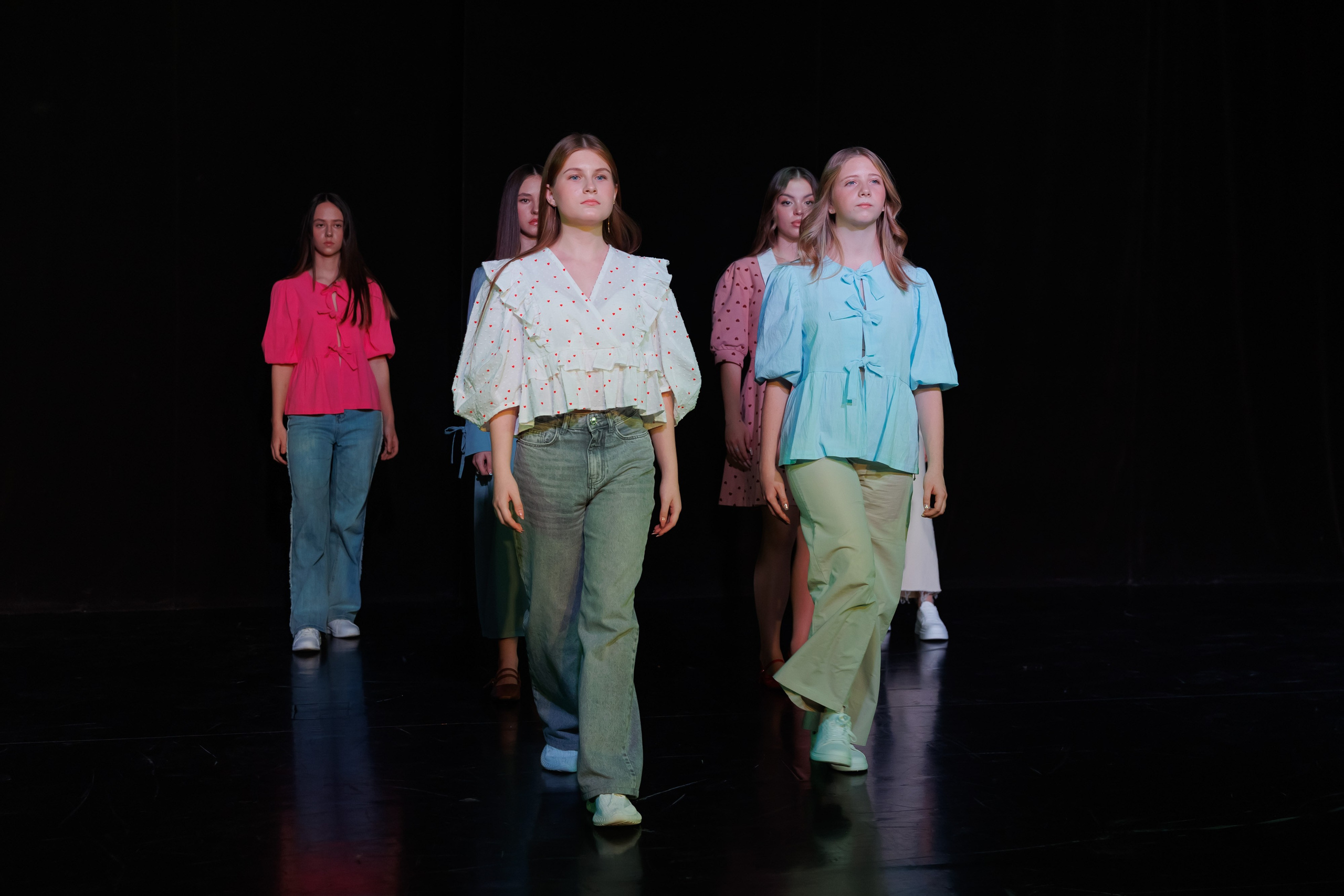 Показ коллекций Новосибирских дизайнеров для Fly Production. Фотограф Новосибирск — Наталья Гресь