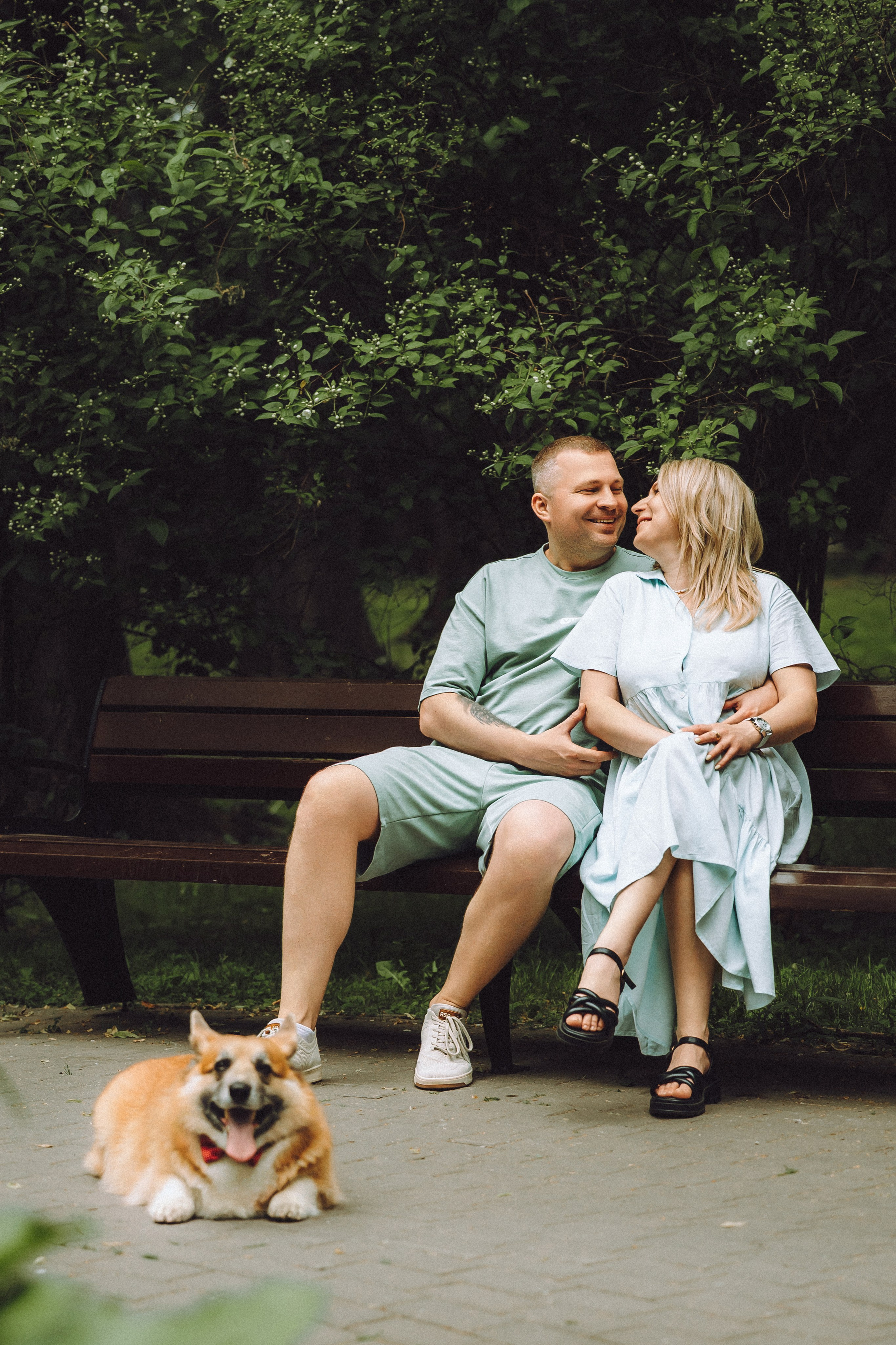 Ира, Леша и Харли