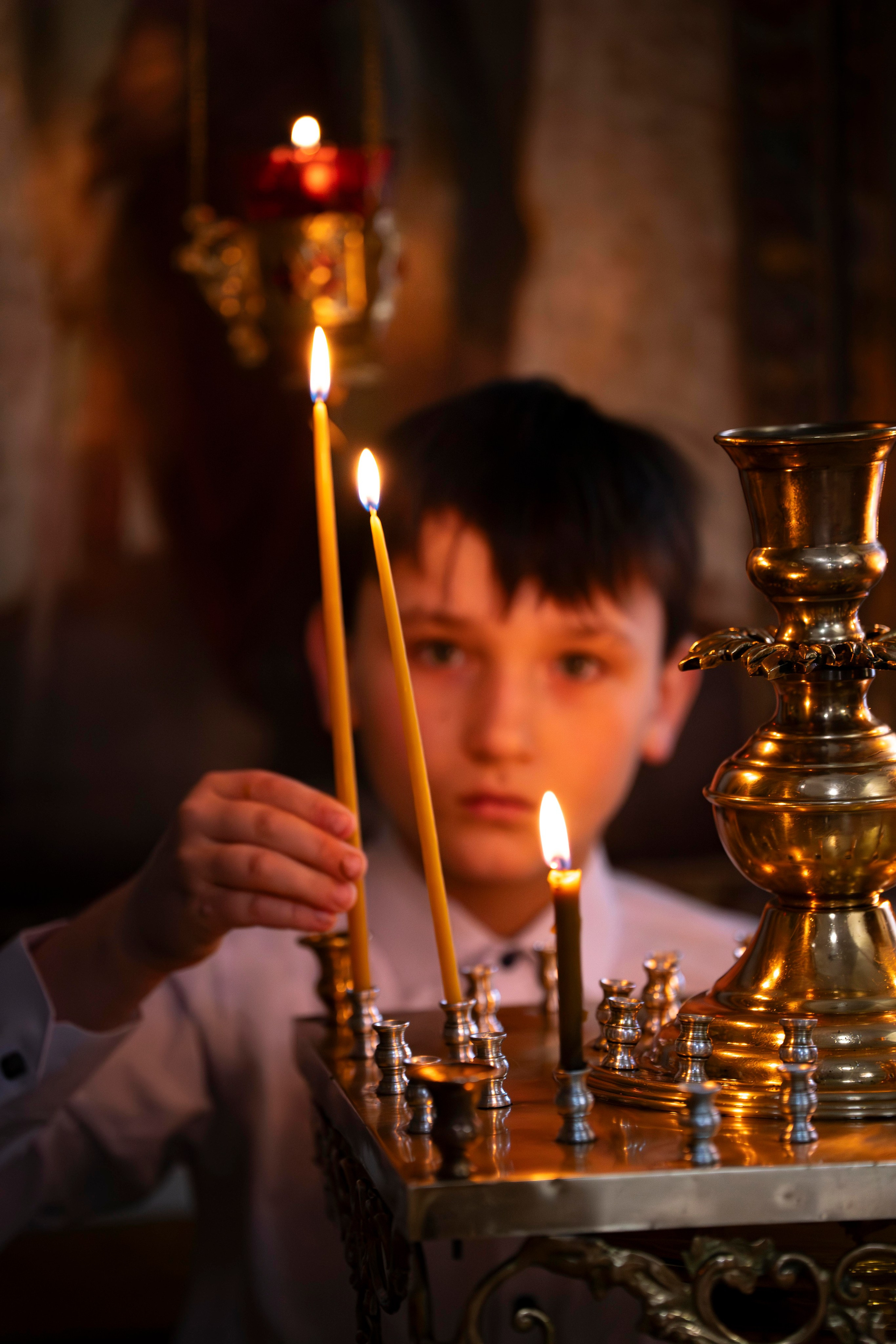 Христианская служба в Церкови Николая Чудотворца п. Листвянка оз. Байкал. Визуальные решения для бизнеса: от деловых портретов до рекламных роликов
