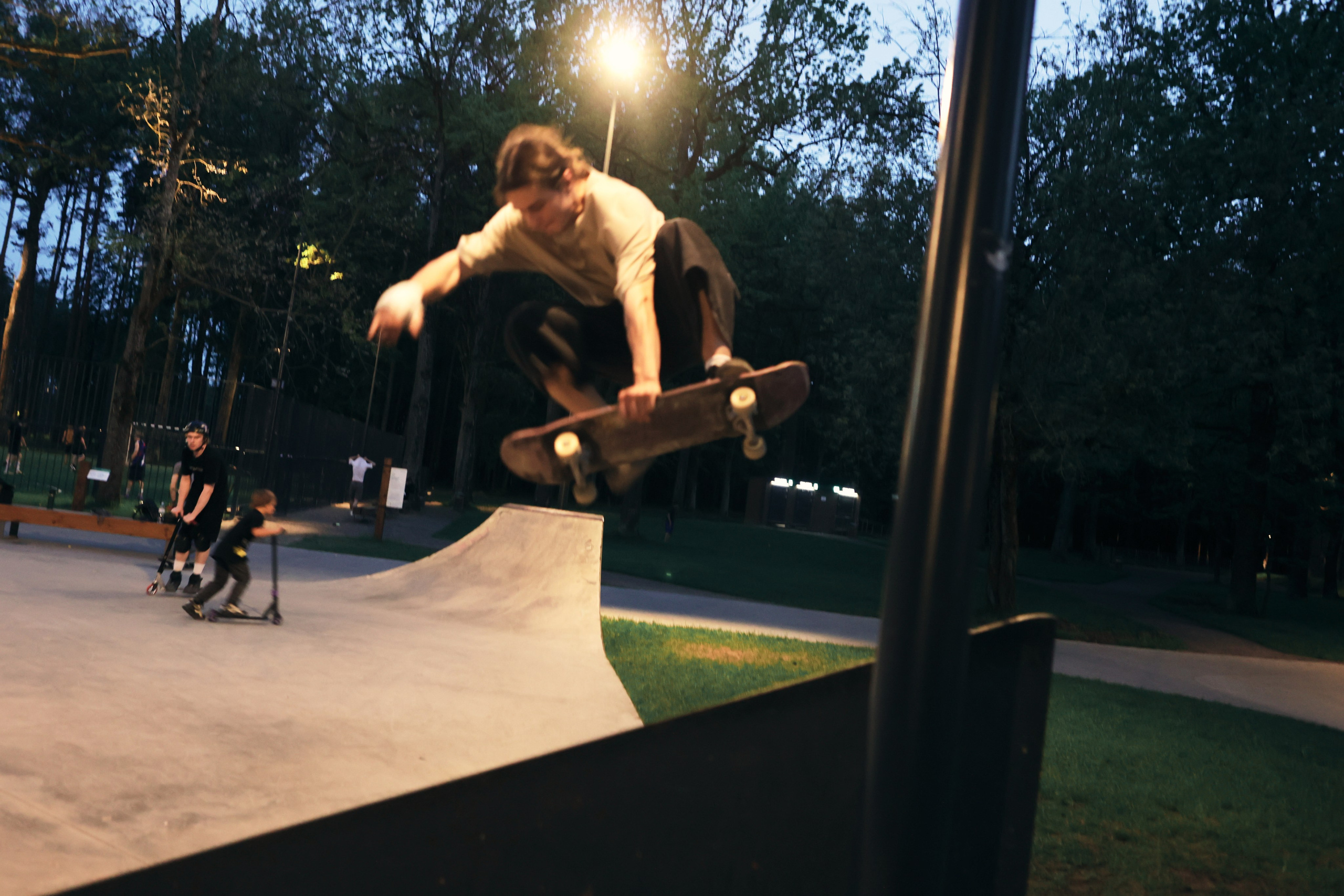 Blue hour in a skatepark. Фотограф Антонина Гудкова