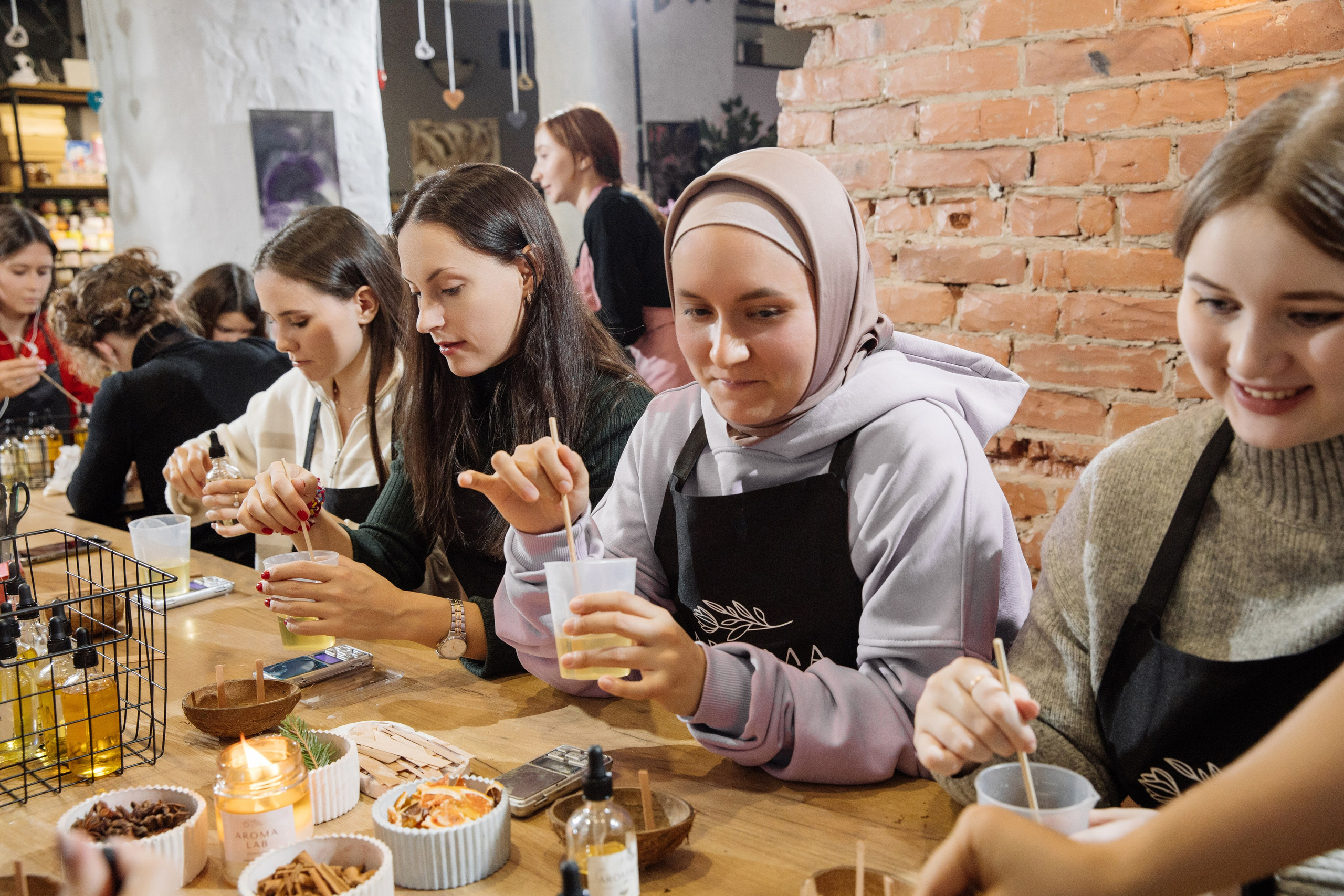 Корпоратив компании Технологии Доверия Аудит — творчество с AROMALAGE