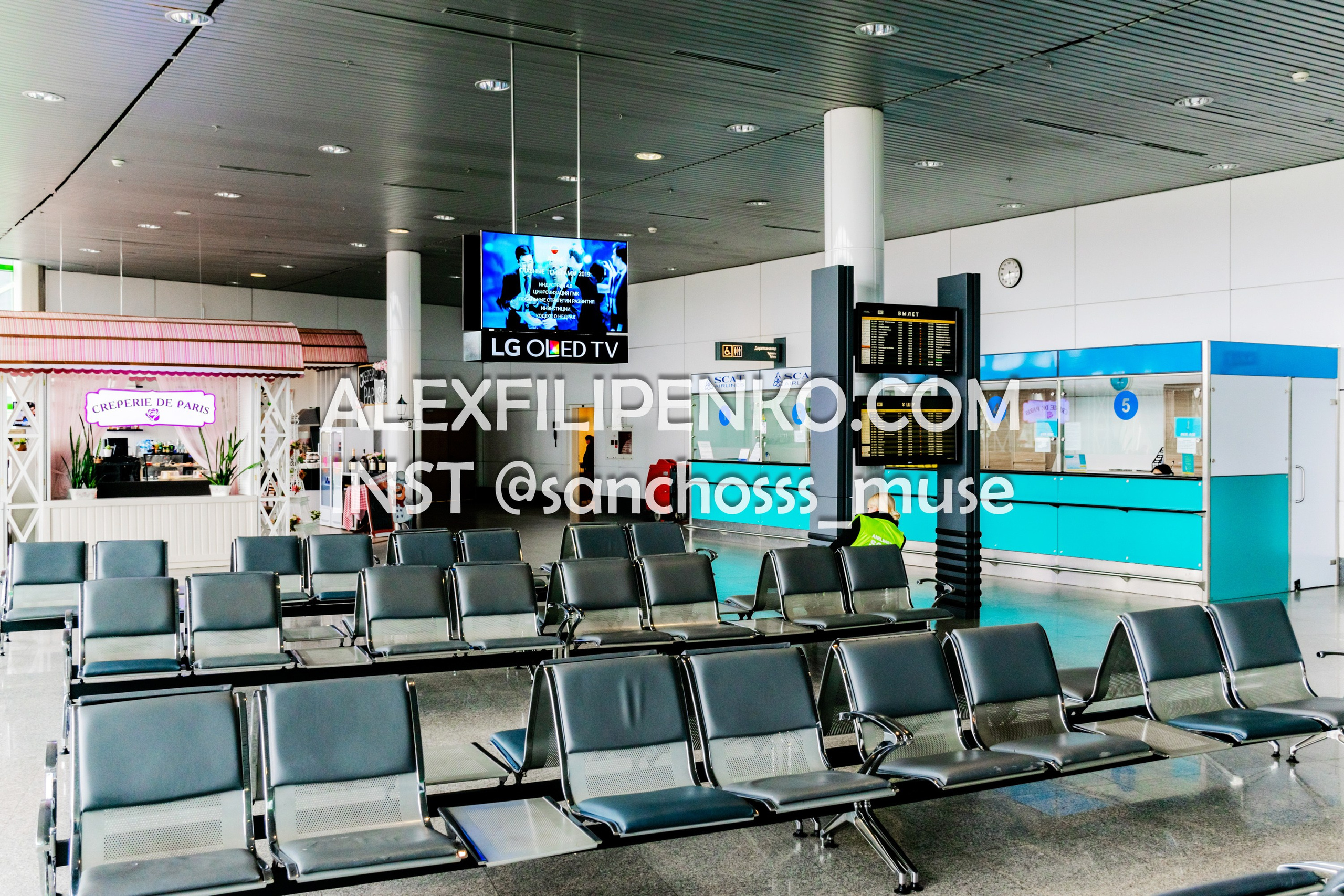 Фотосъемка для рекламного оператора MYD Production в Аэропорту Астаны. Фотограф интерьера недвижимости и архитектуры в Астане