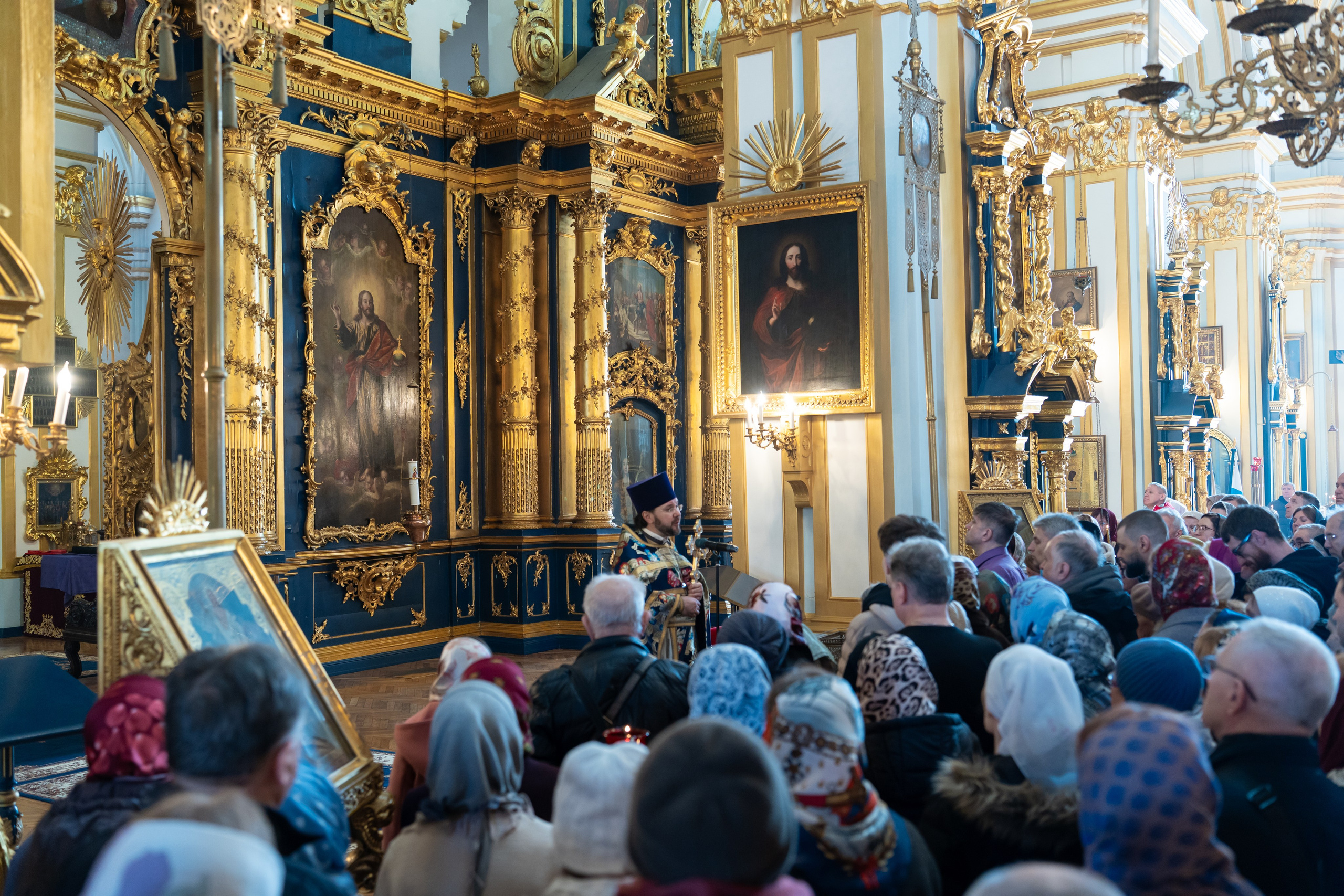 Неделя 4-я Великого поста, прп. Иоанна Лествичника. Святых сорока мучеников, в Севастийском озере мучившихся. НИКОЛО-БОГОЯВЛЕНСКИЙ МОРСКОЙ СОБОР