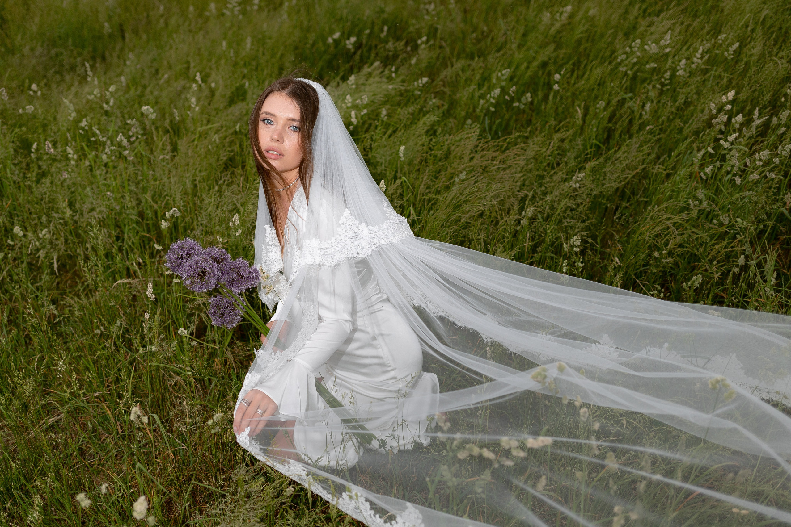 Утро невесты в поле