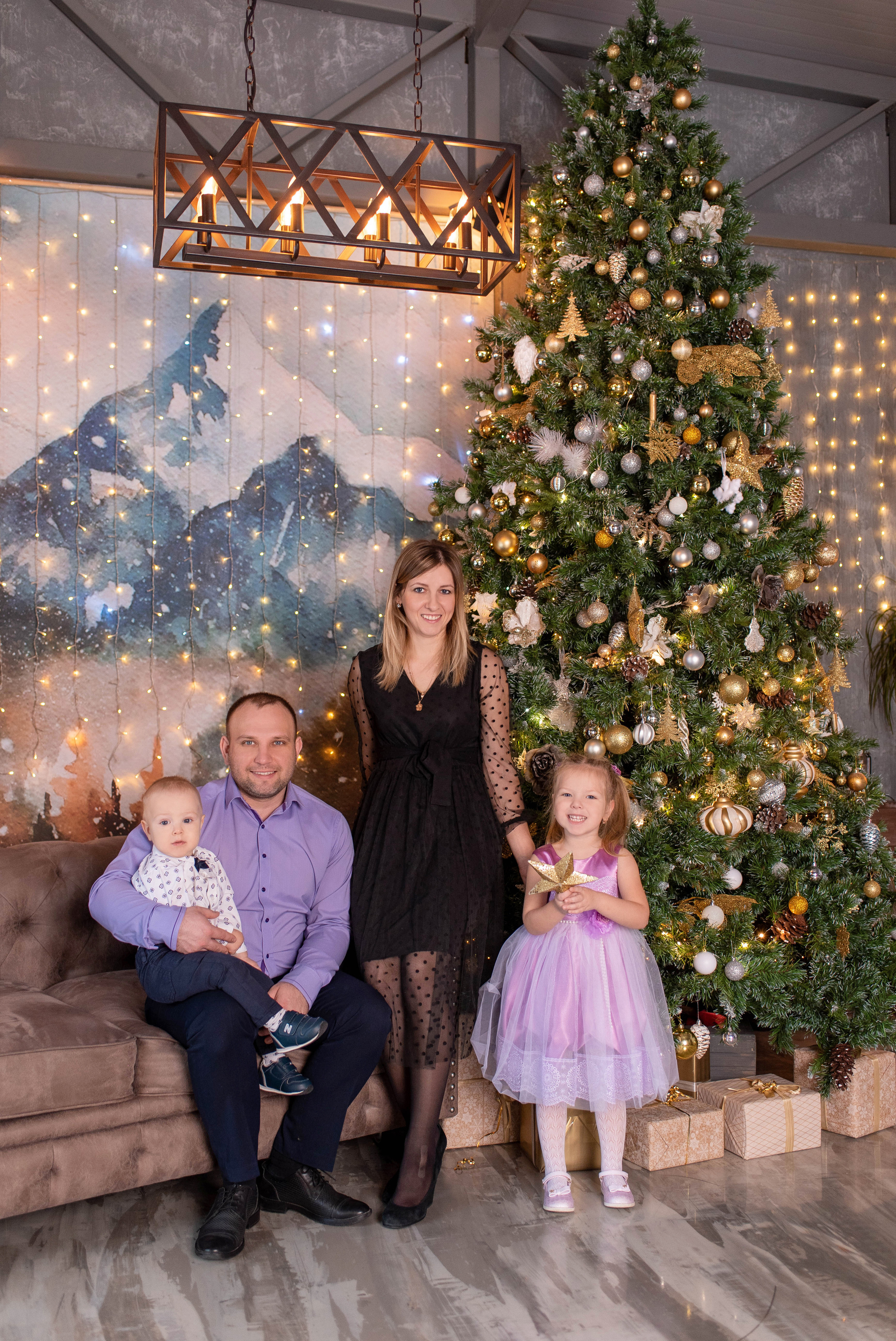 Семейная и детская фотосессия в Туле. Фотограф на Крещение и Венчание в Туле, детский и семейный фотограф