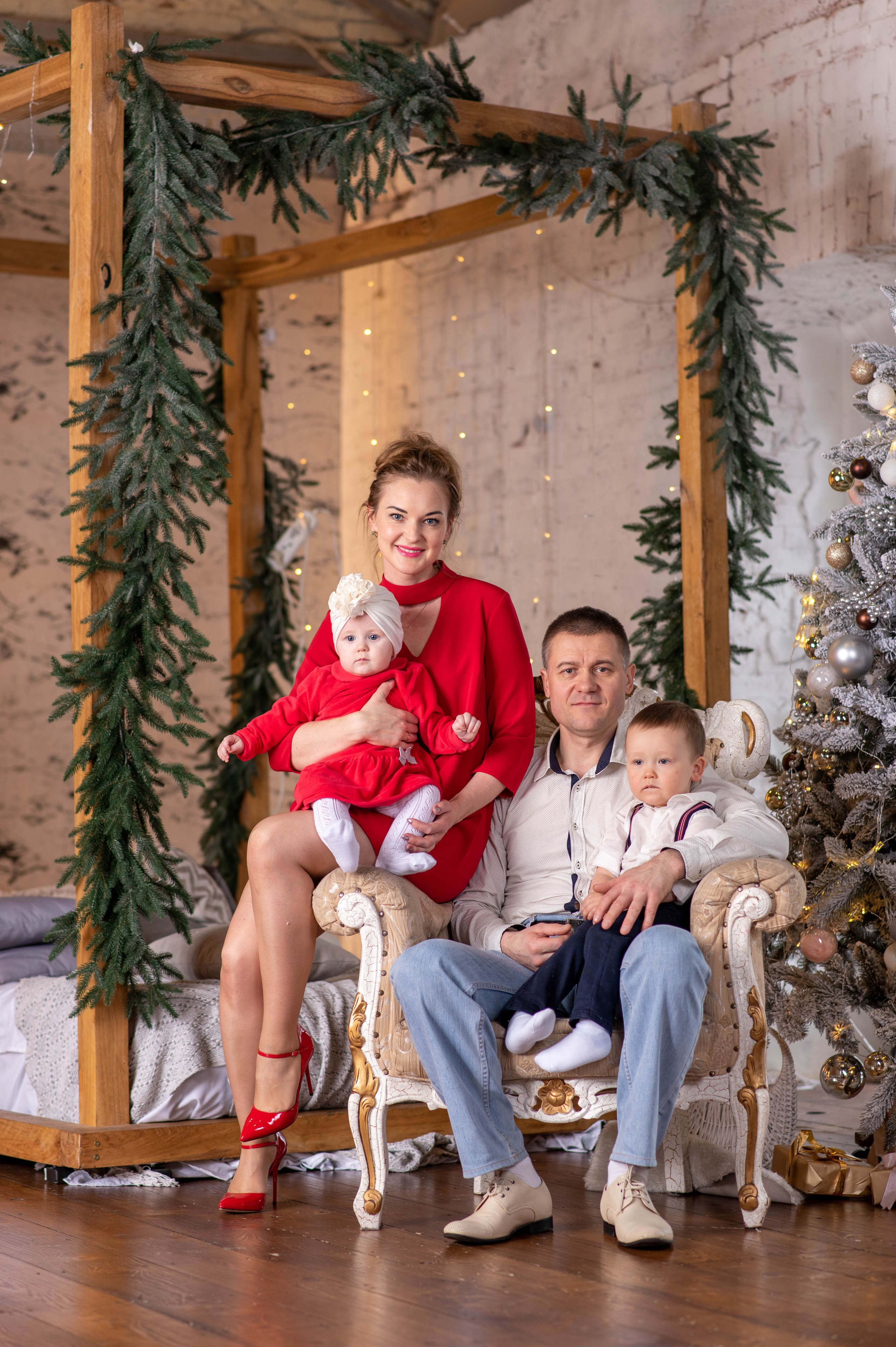 Семейная и детская фотосессия в Туле. Фотограф на Крещение и Венчание в Туле, детский и семейный фотограф