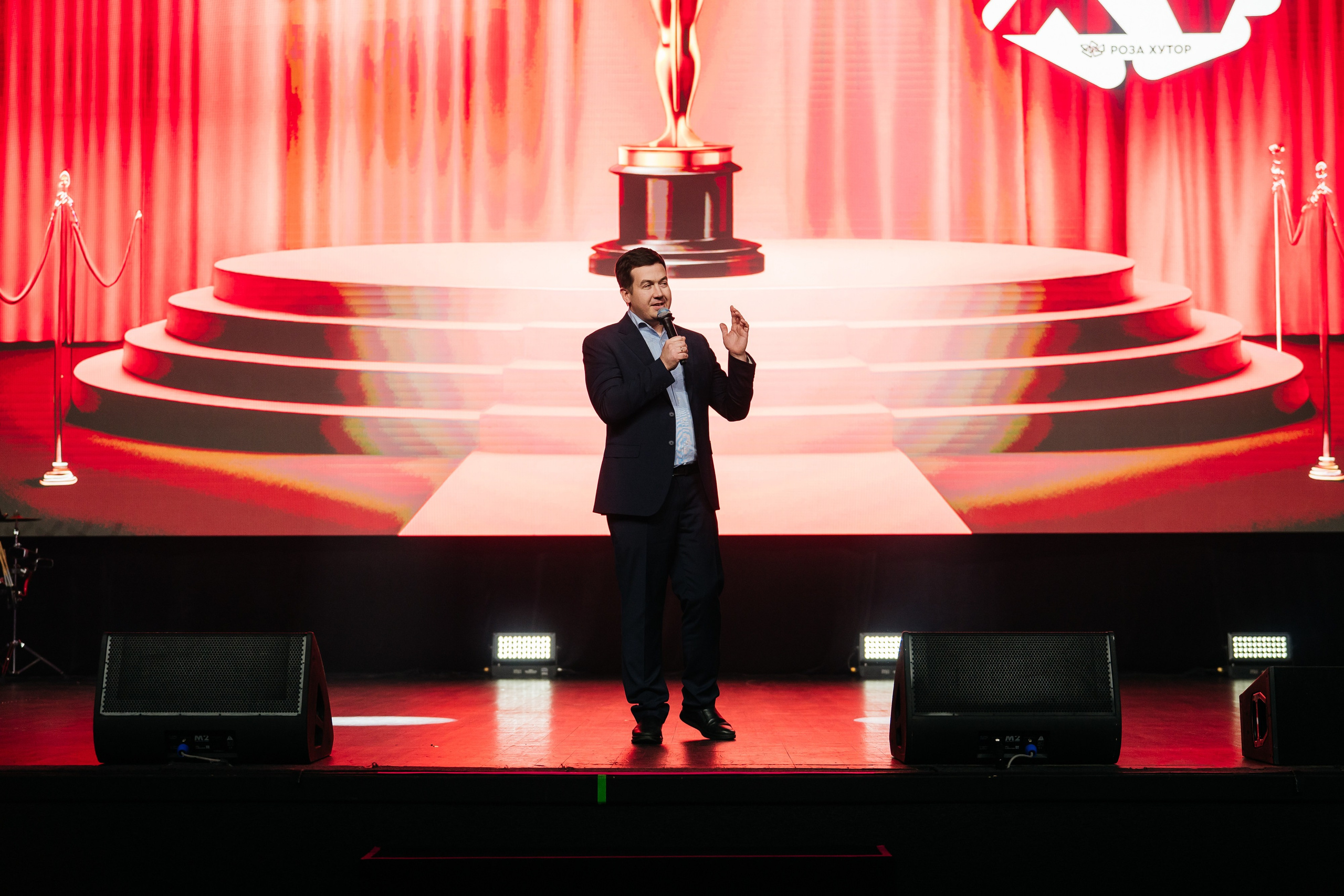 Роза Хутор корпоратив 2025. Фотограф Илья Бызов, Свадебный и репортажный фотограф Сочи