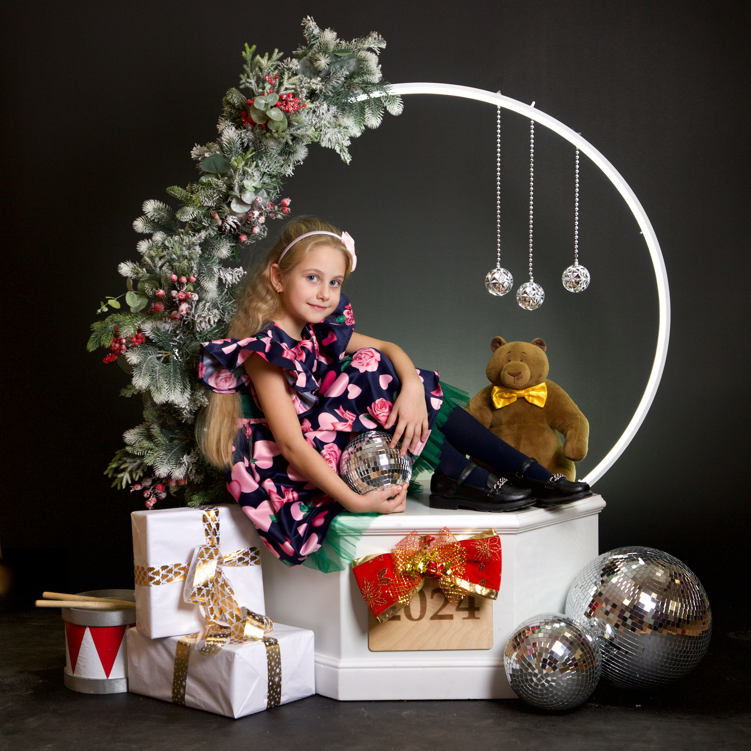 Студийная съёмка. Школьные выпускные альбомы в Москве Марина Николаева