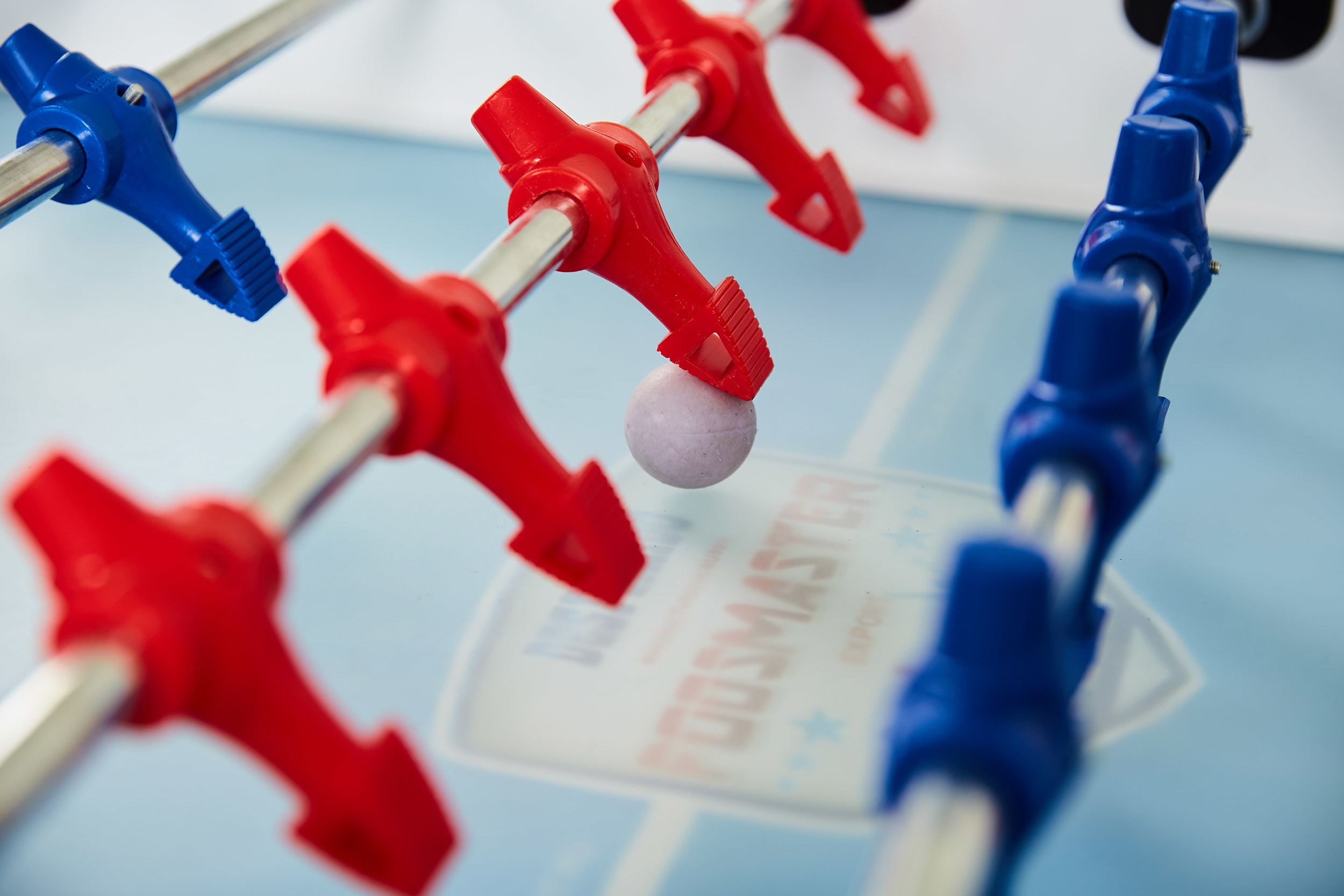 "Ярославская фабрика настольных игр". Photographer for business Mikhail Semenov. Aqua photo studio, photo school