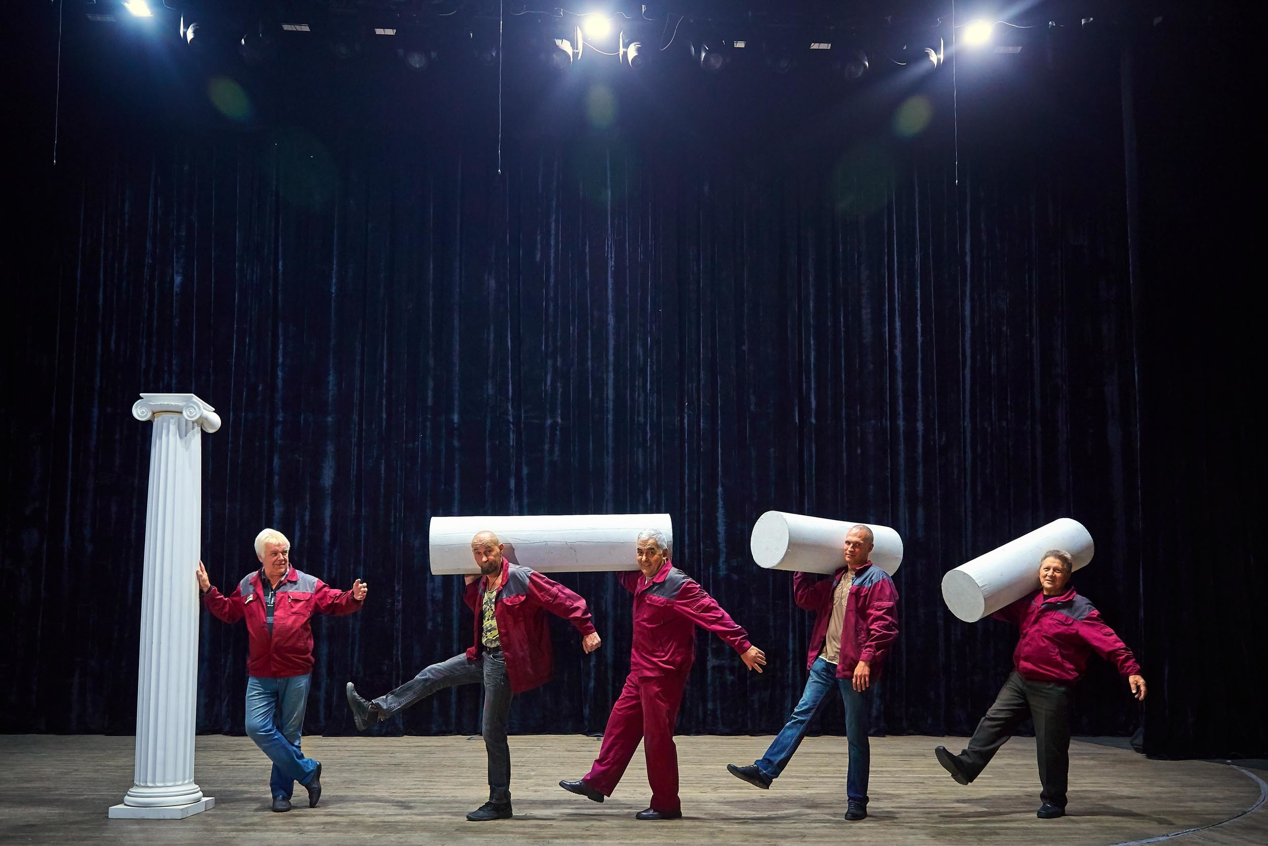 КАЛЕНДАРЬ Дворца культуры им АМ Добрынина. Фотограф, фотопроекты Михаила Семенова в Ярославле. Фотошкола