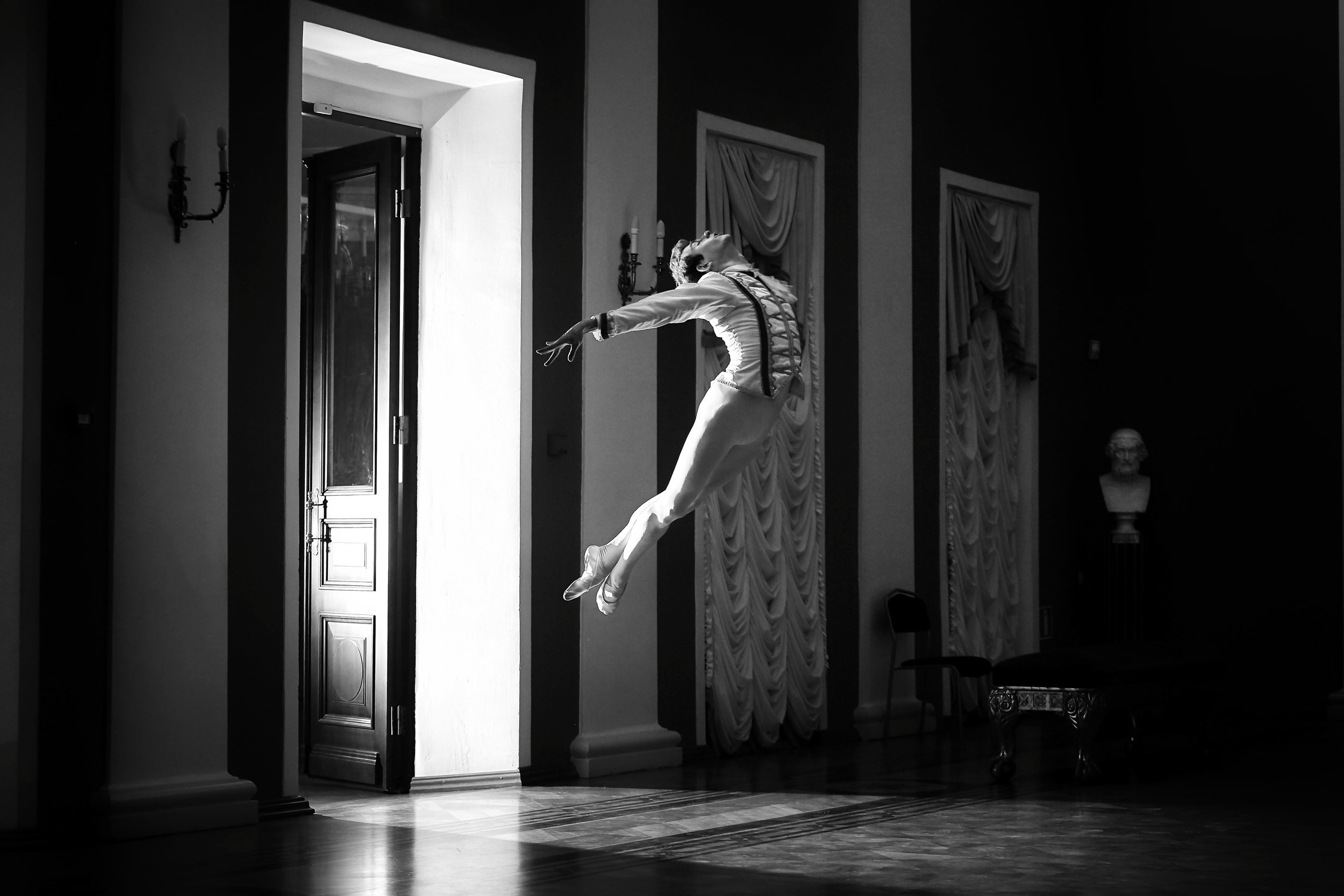 Ballet -III. Photographer for business Mikhail Semenov. Aqua photo studio, photo school