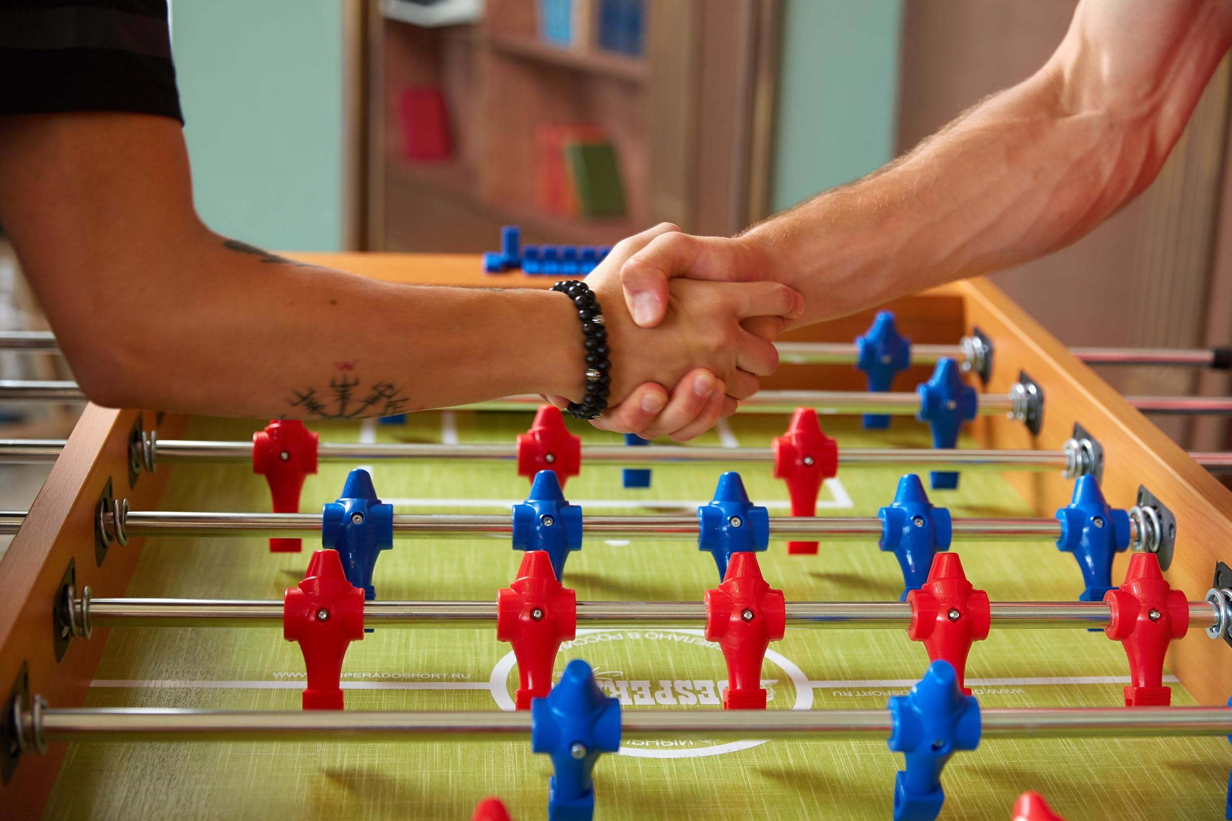 "Ярославская фабрика настольных игр". Photographer for business Mikhail Semenov. Aqua photo studio, photo school