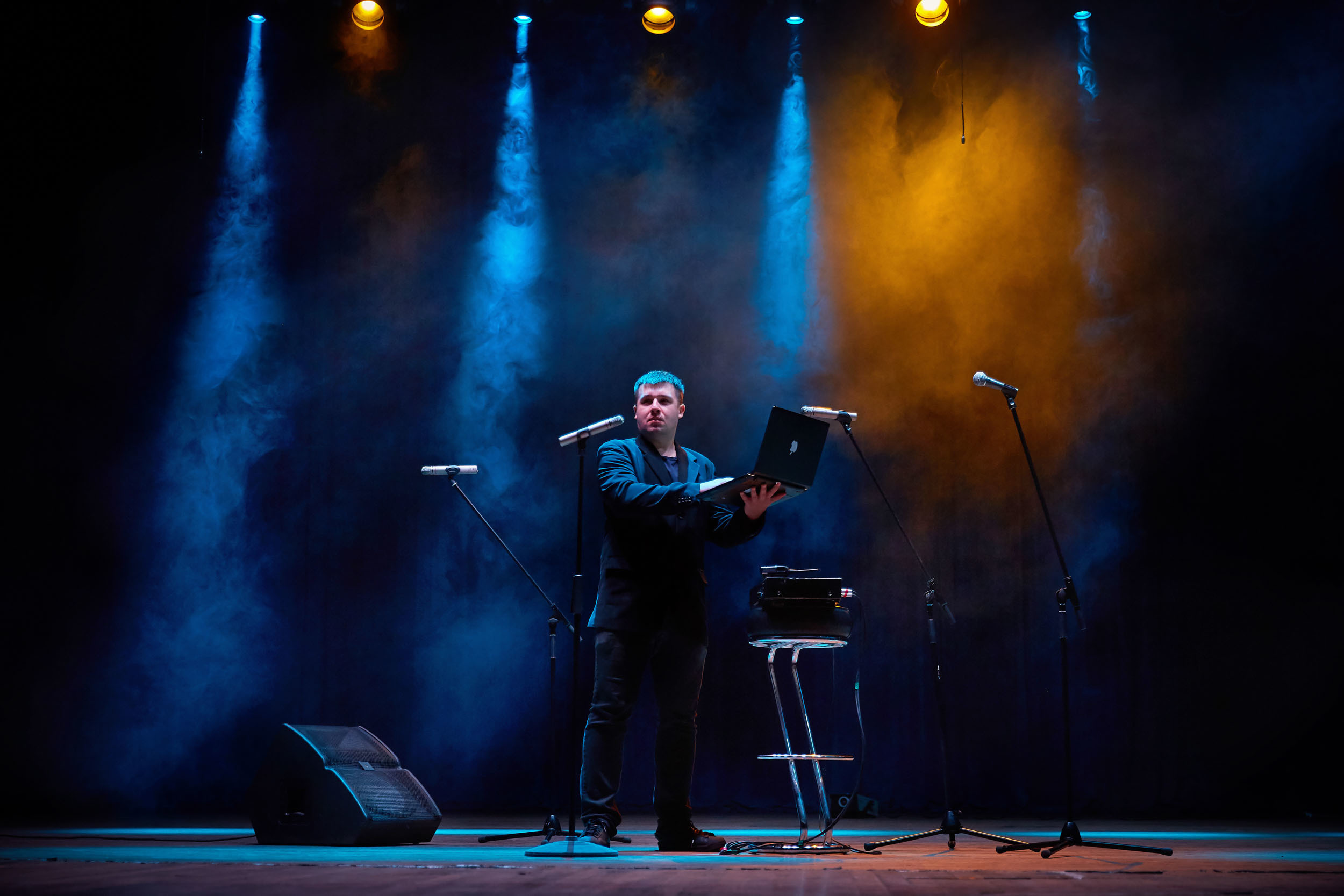 КАЛЕНДАРЬ Дворца культуры им АМ Добрынина. Фотограф, фотопроекты Михаила Семенова в Ярославле. Фотошкола