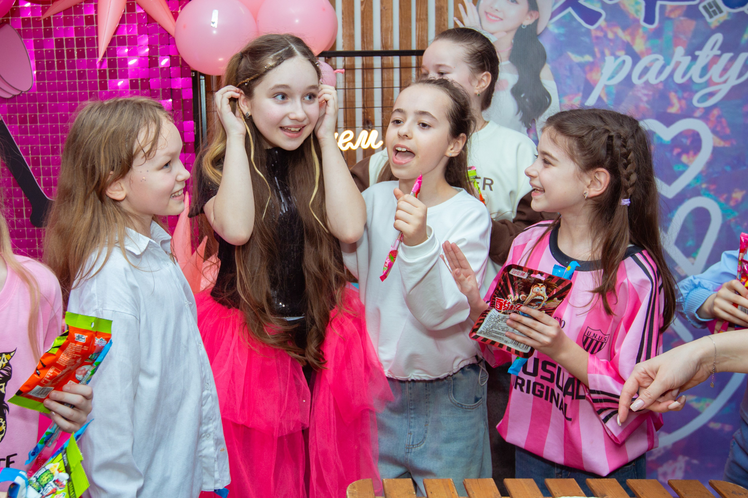 День рождения Ульяны. Фотограф Антонина Свешникова. ВЫПУСКНЫЕ ФОТОКНИГИ для детских садов и школ. Москва, Владимир