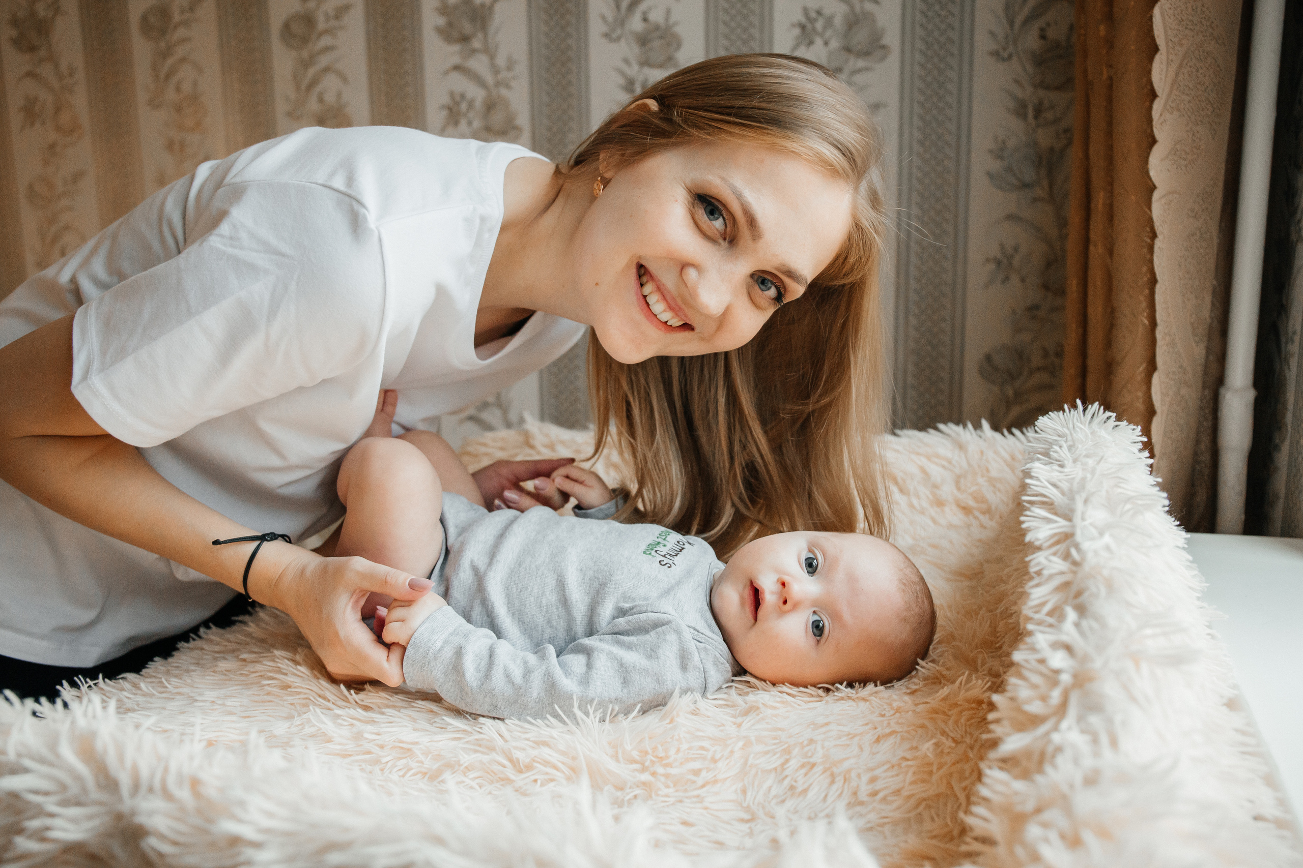 Настя, домашняя съёмка. Фотограф в Бресте Светлана Веснечёк