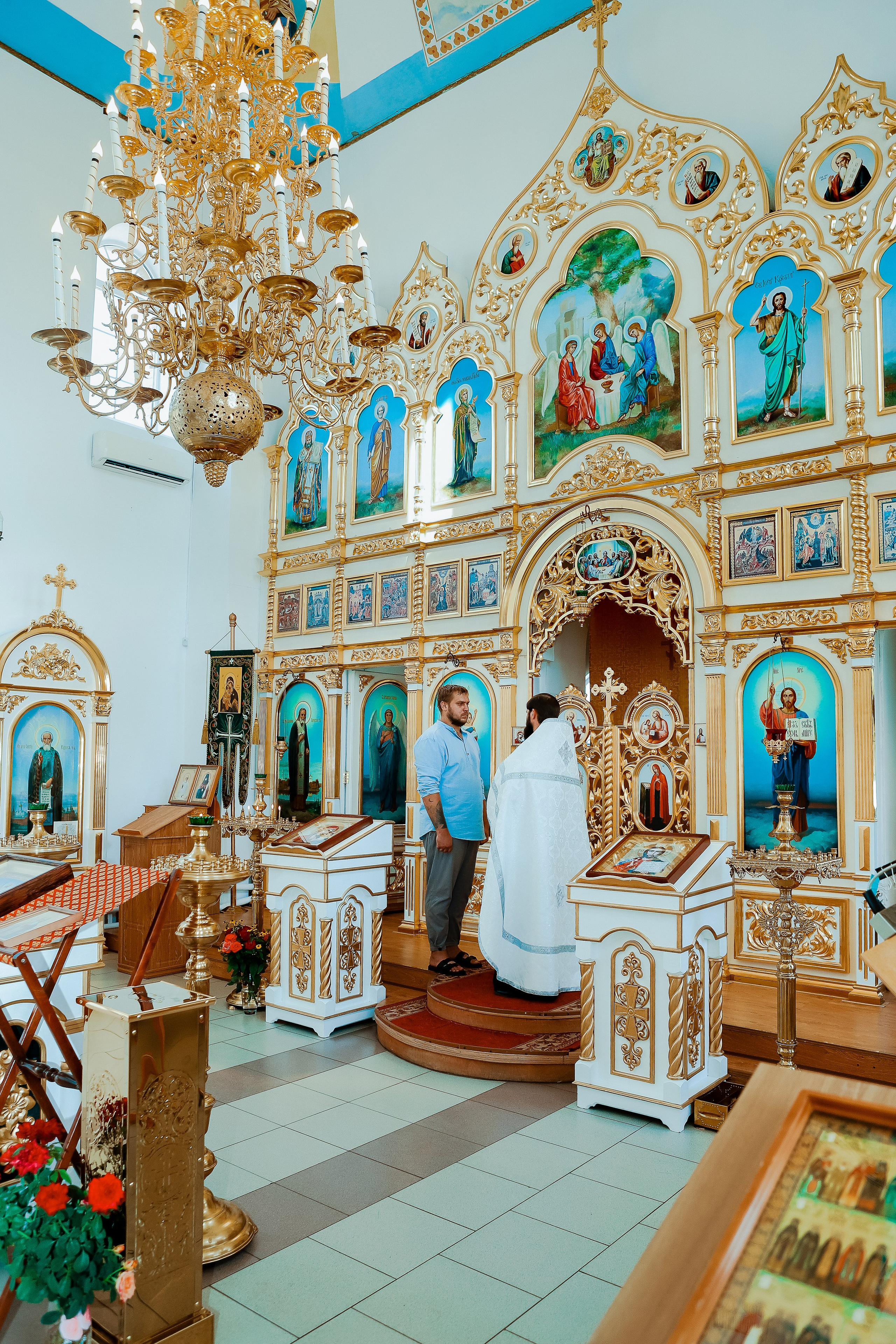 Таинство Крещения Отца и Дочери. Свадебный фотограф Евгения Фролова г. Каменск-Шахтинский, Донецк, Ростов
