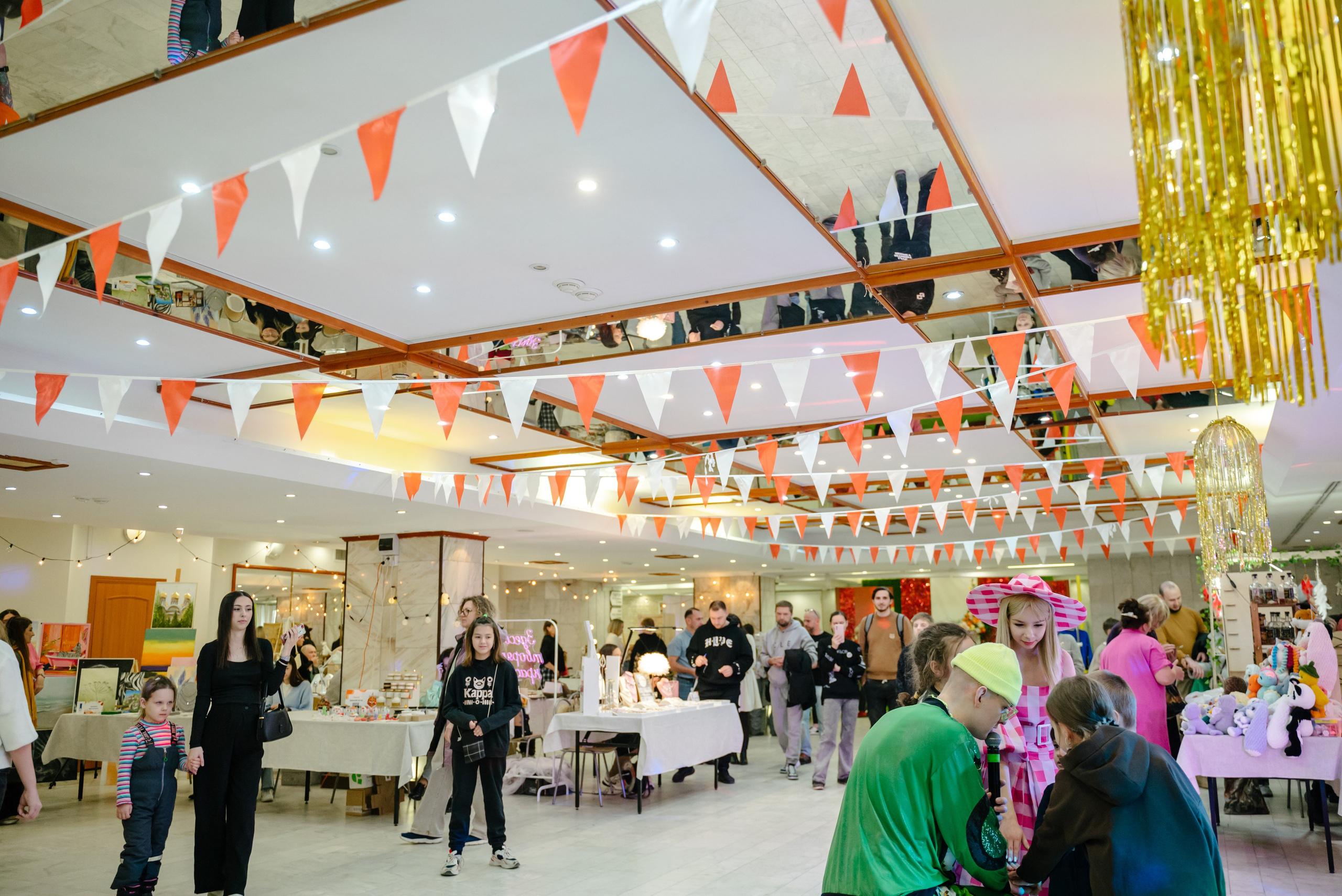 АРТБазар — ярмарка ручной работы, г. Нижневартовск. Фотограф в Нижневартовске Анна Стрельцова