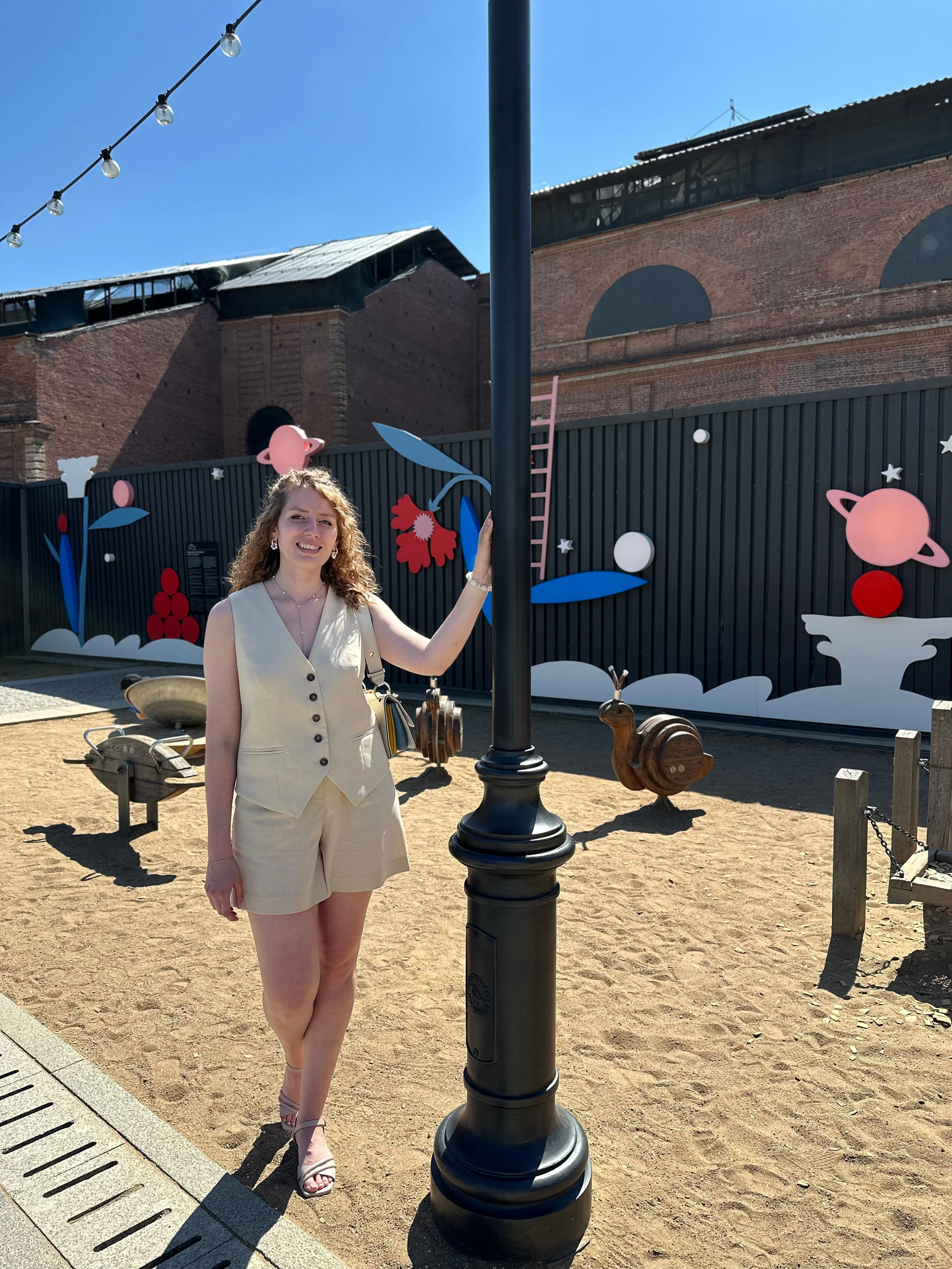 Прогулка по центру. КОНТЕНТ |БРЕНД фотограф Санкт-Петербург — Жанна Олтаржевская