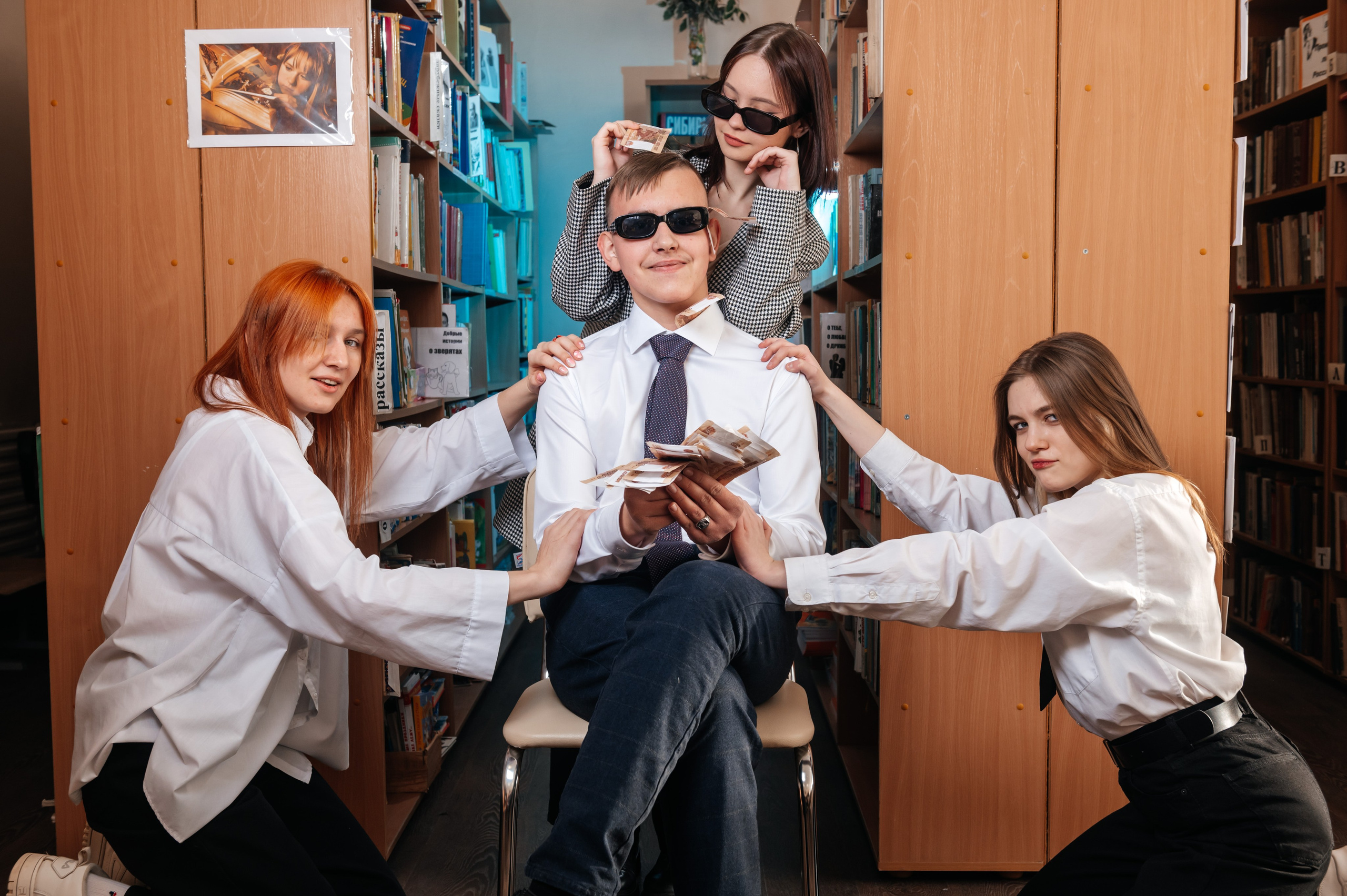 Старшие классы. Современные выпускные альбомы в Новосибирске