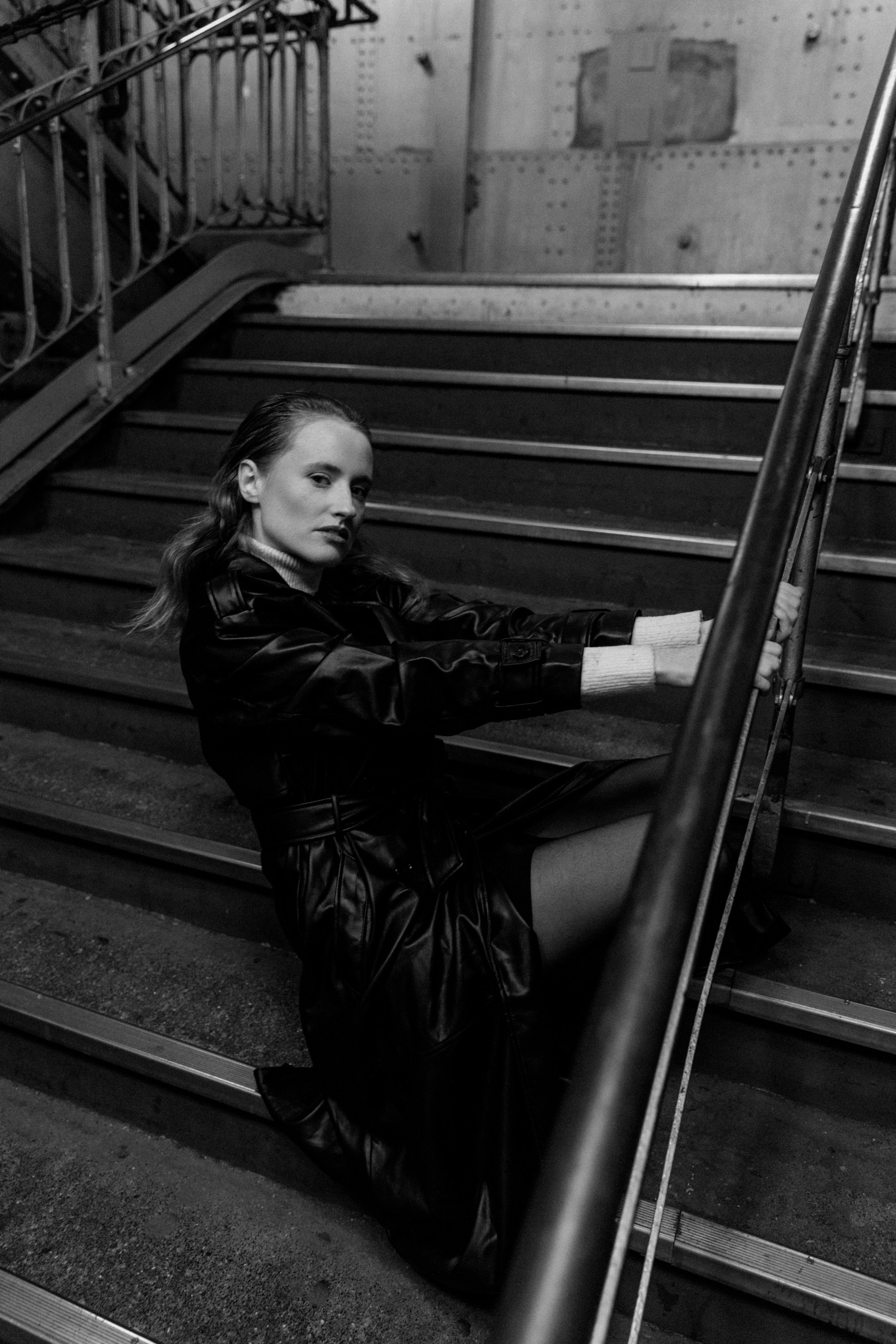 Femme fatale. Photographer in Paris