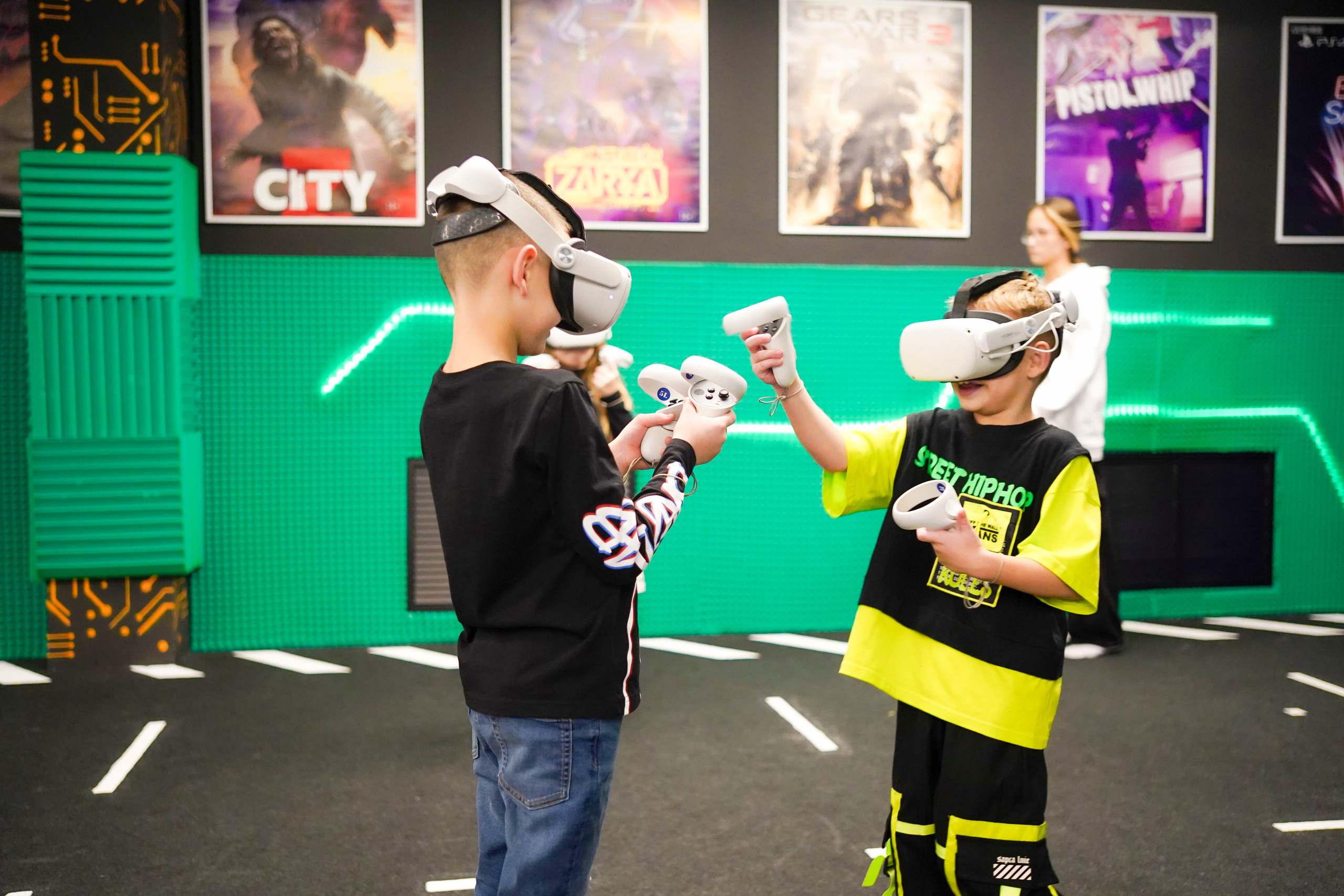 VR (November-December 2024). Felixtones