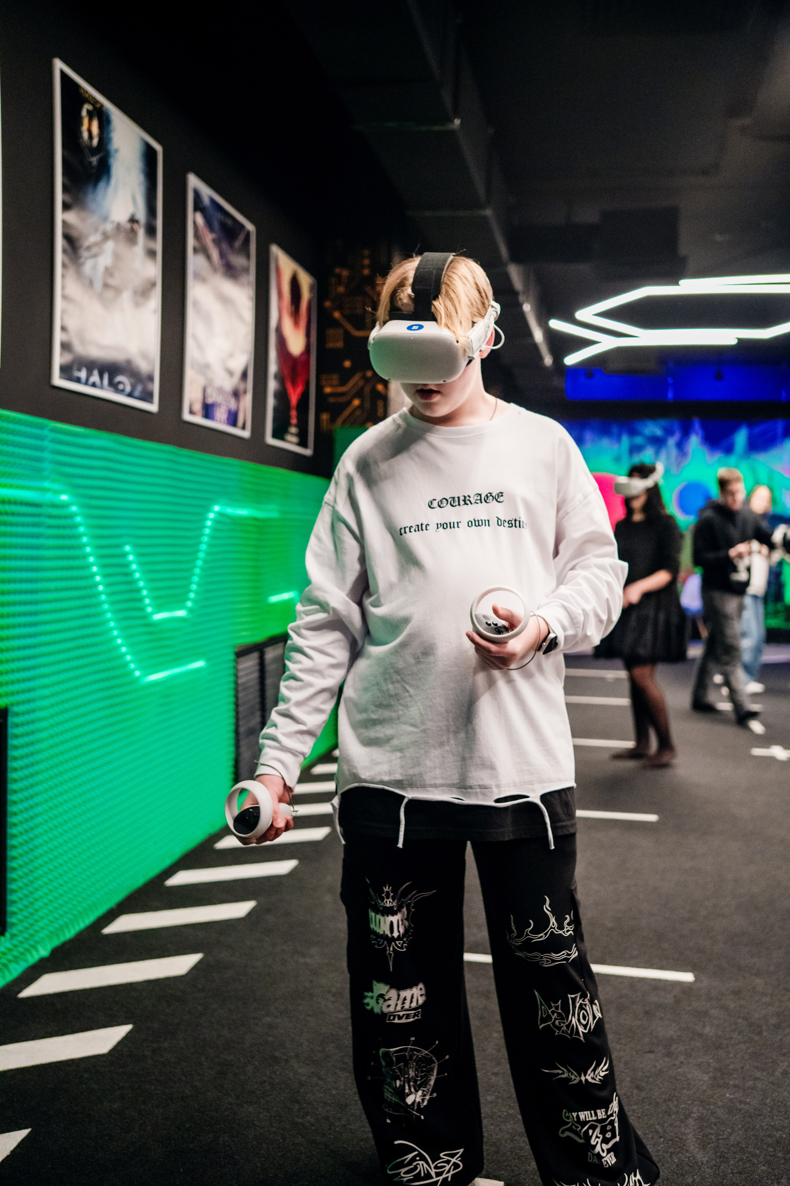 VR (November-December 2024). Felixtones