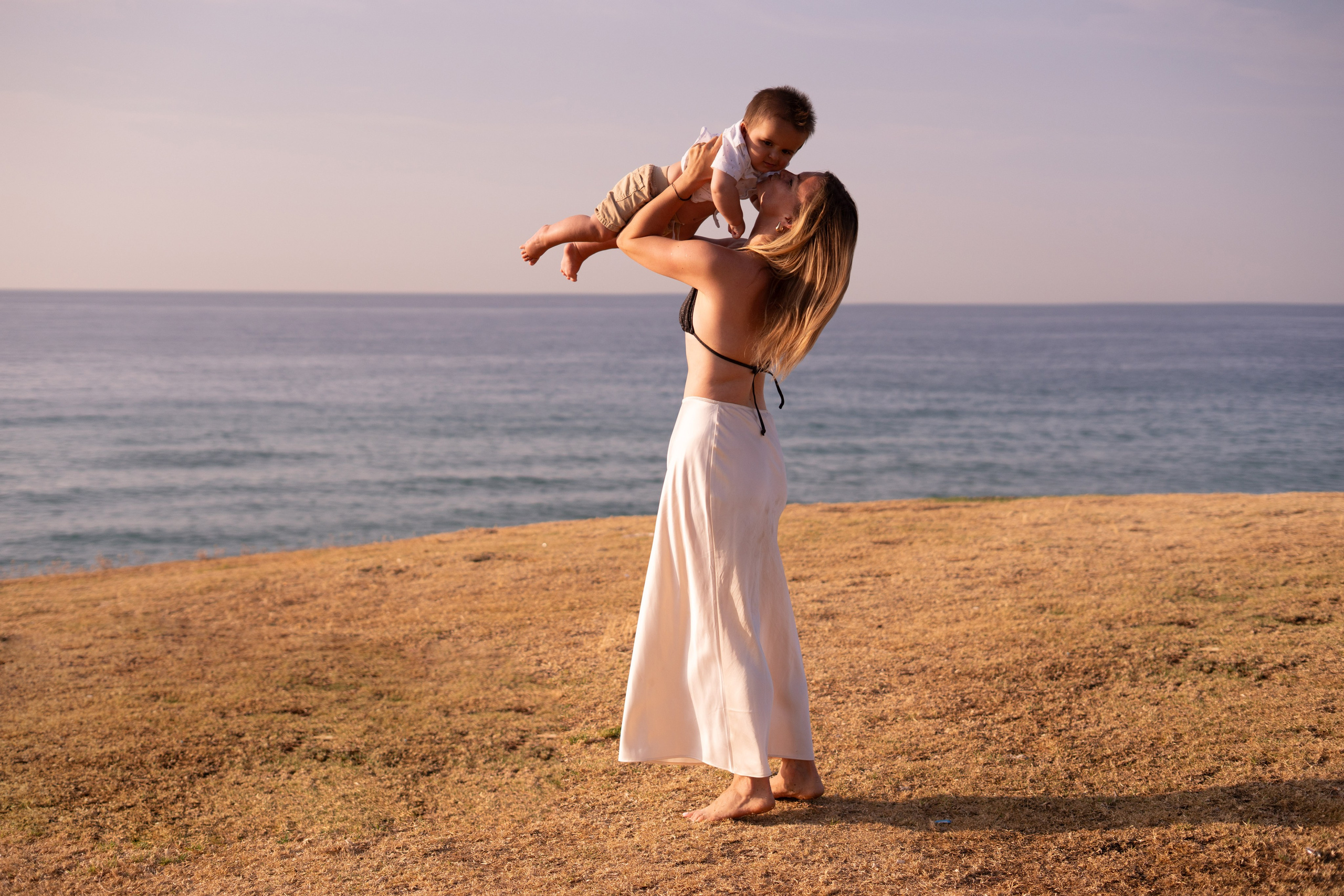 Masha and Timur. Wedding Photographer in Barcelona and Medellin