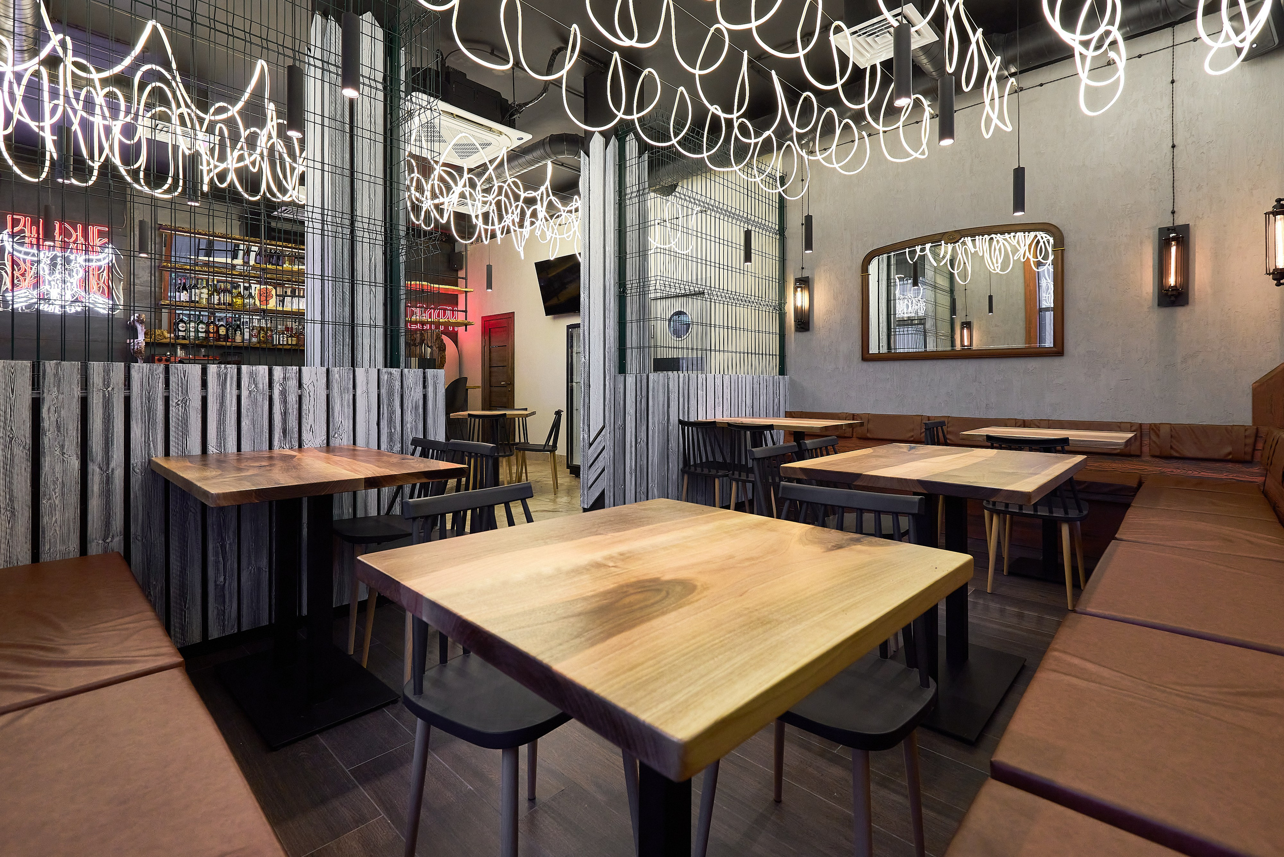 Гриль-бар Ржавые вилы. Фотограф Анастасия Леонтьева Санкт-Петербург